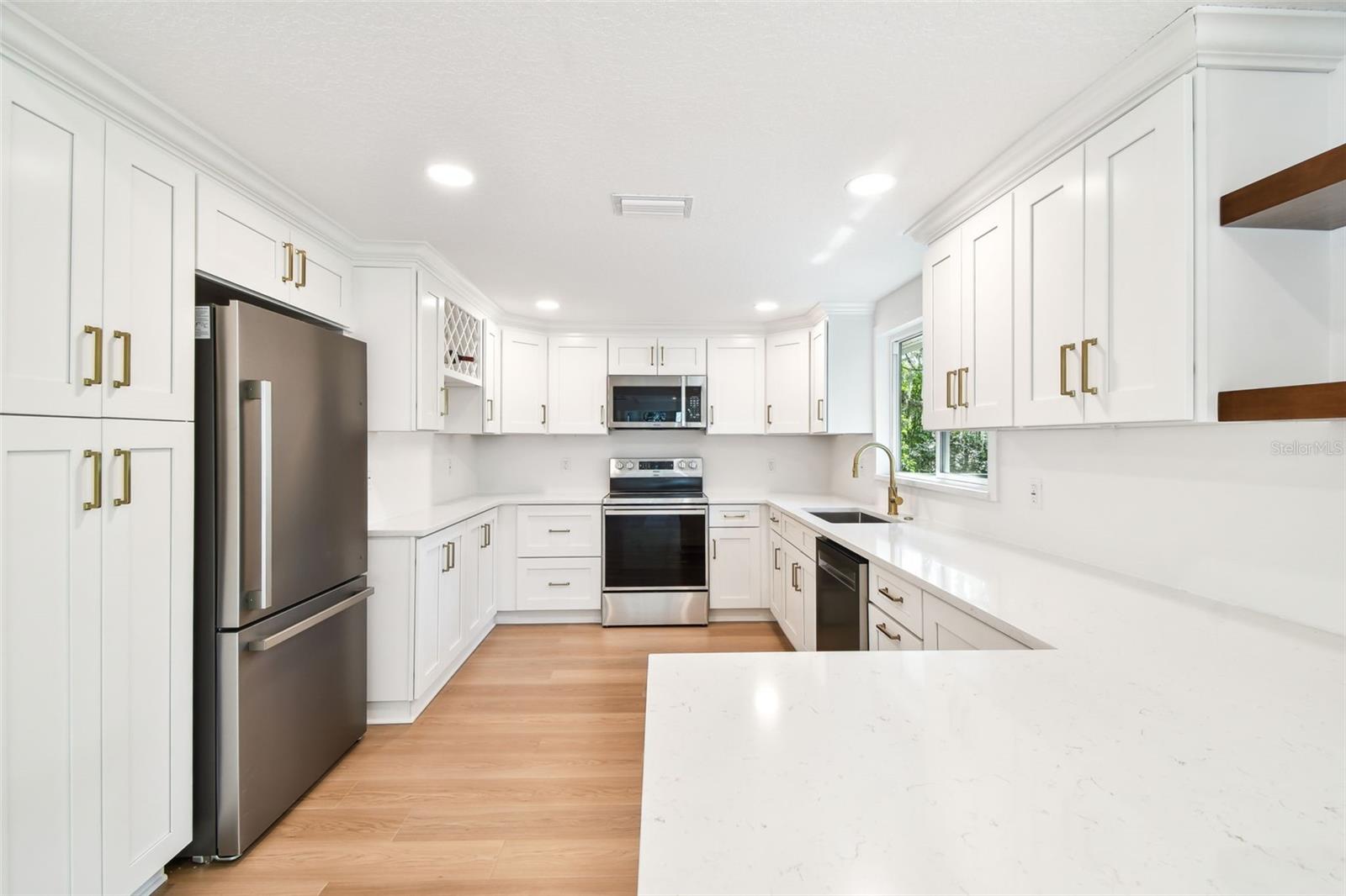 13901 VACATION LN, ODESSA, FL, 33556