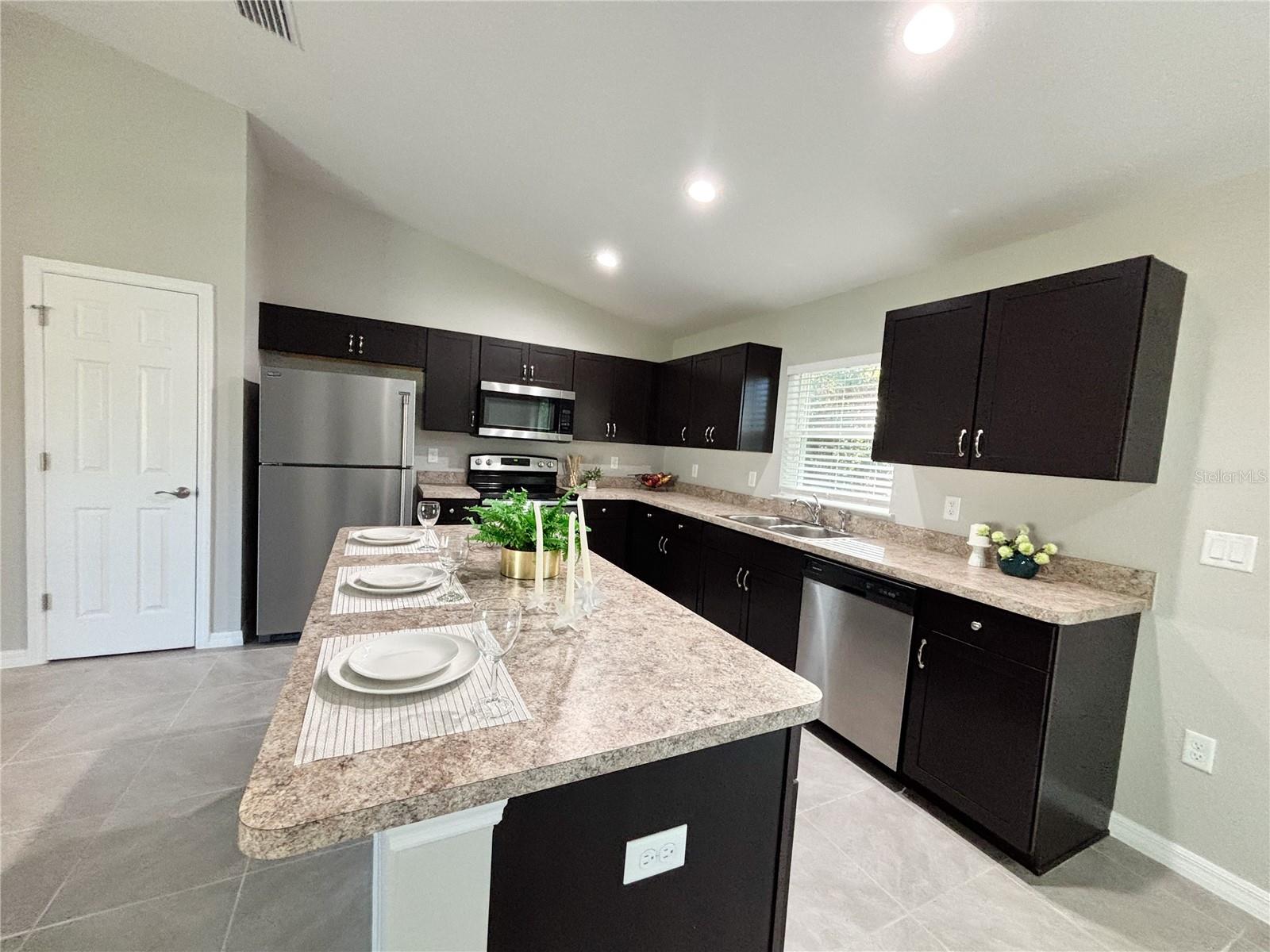 10347 N HALSEY WAY, DUNNELLON, FL, 34434