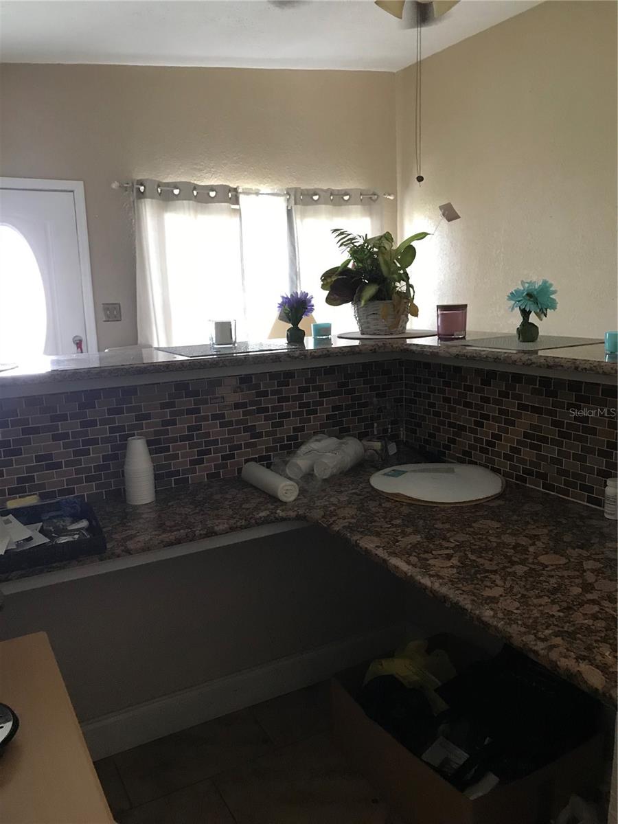 10 S SEMORAN BLVD S, ORLANDO, FL, 32822