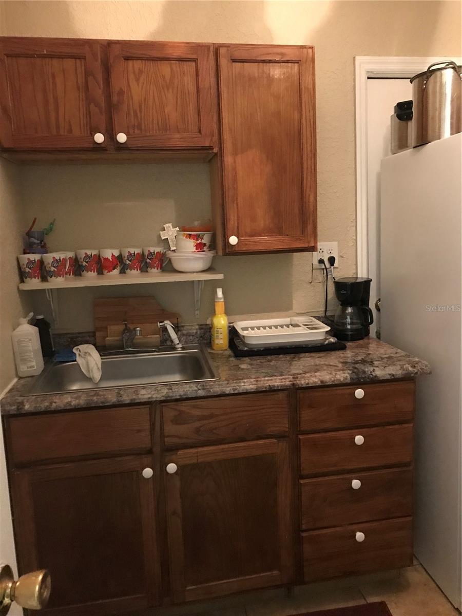 10 S SEMORAN BLVD S, ORLANDO, FL, 32822