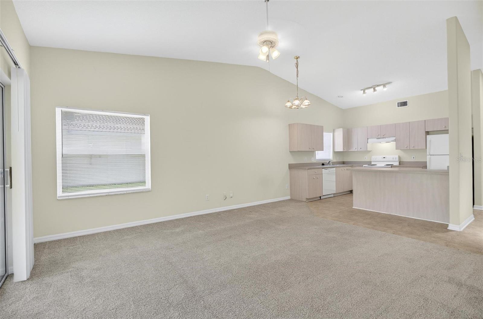 9 EMMONS LN #B, PALM COAST, FL, 32164