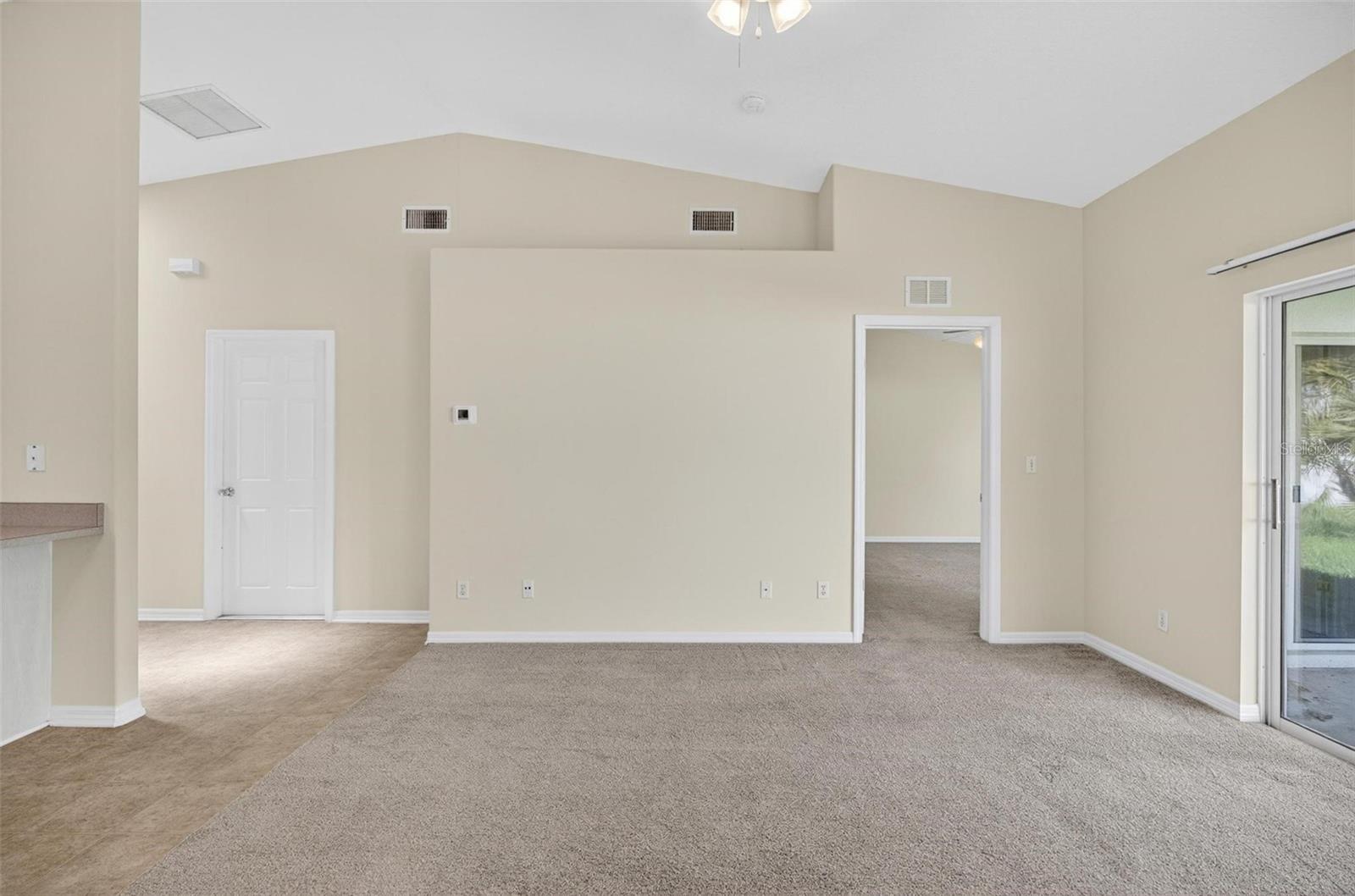 9 EMMONS LN #B, PALM COAST, FL, 32164