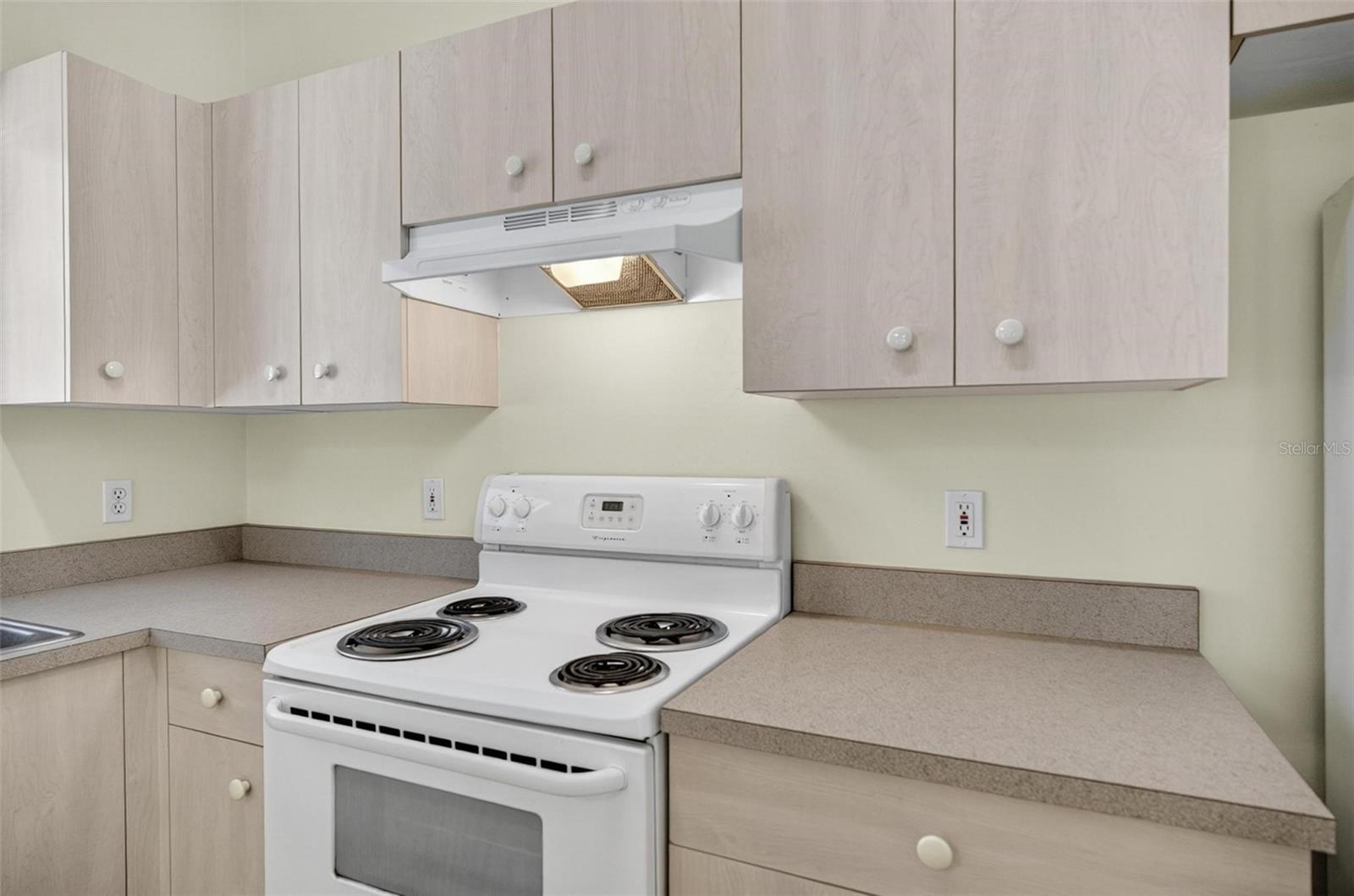 9 EMMONS LN #B, PALM COAST, FL, 32164