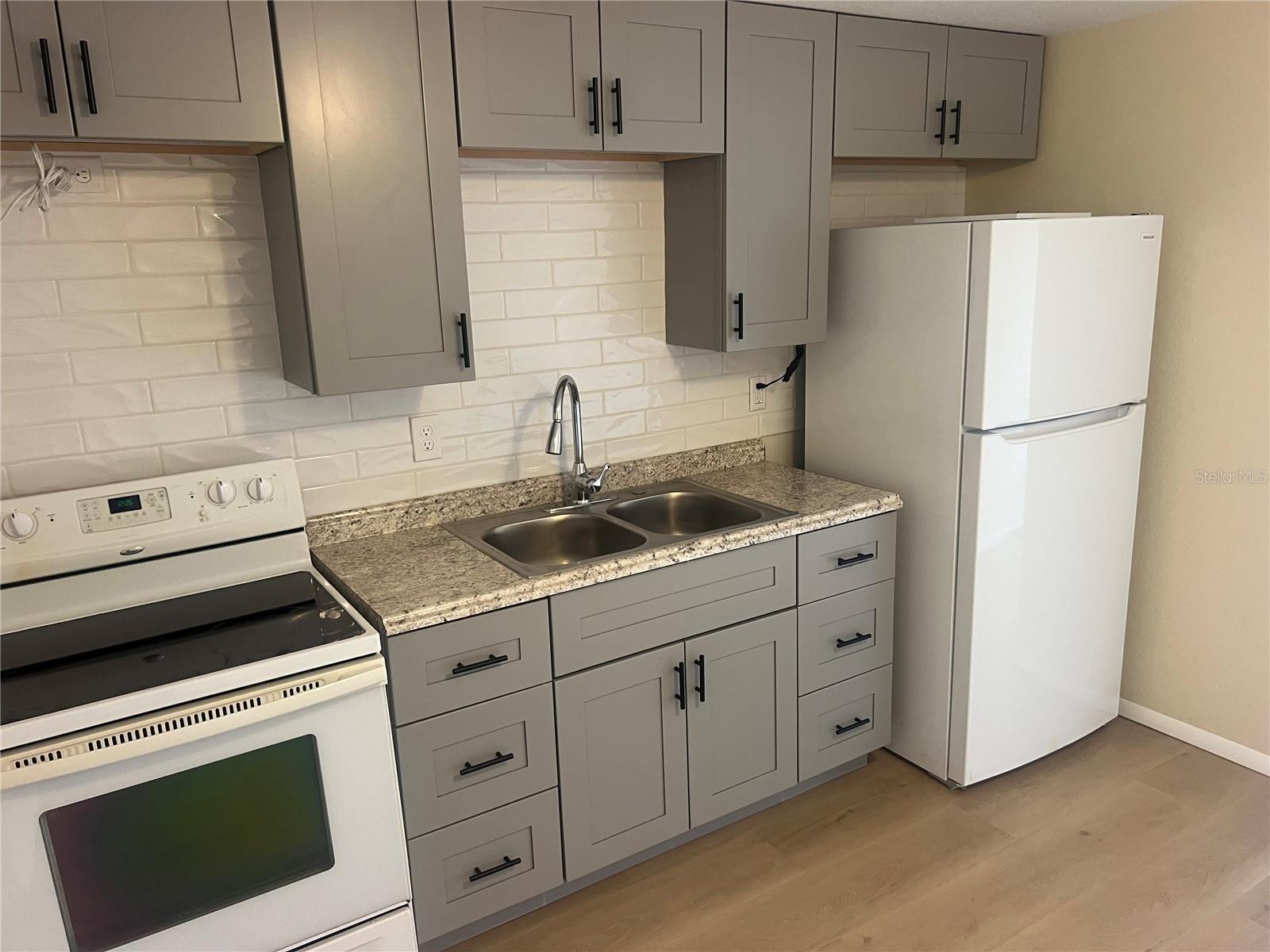 11216 KIMBERLY AVE #A & B, ENGLEWOOD, FL, 34224