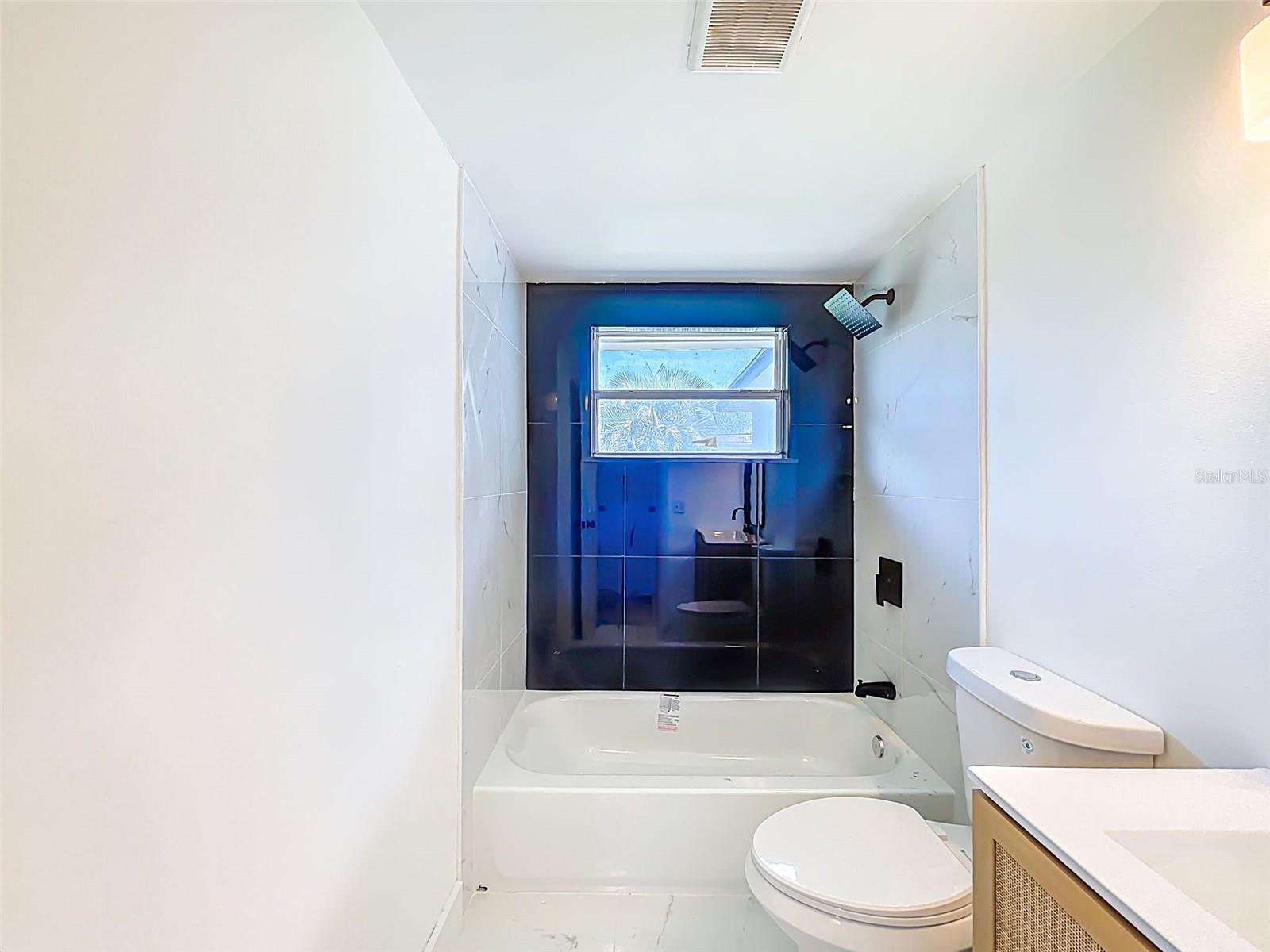 2115 ERIN DR, HOLIDAY, FL, 34690