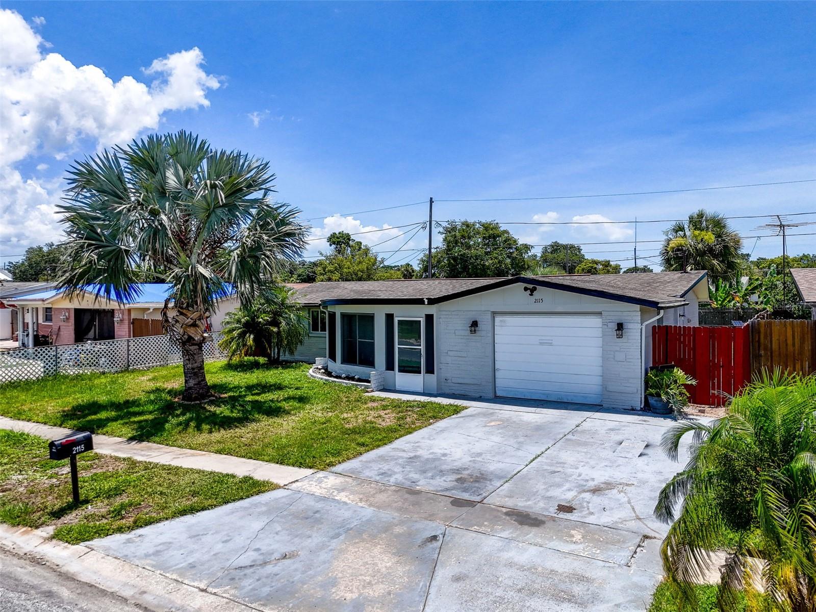 2115 ERIN DR, HOLIDAY, FL, 34690