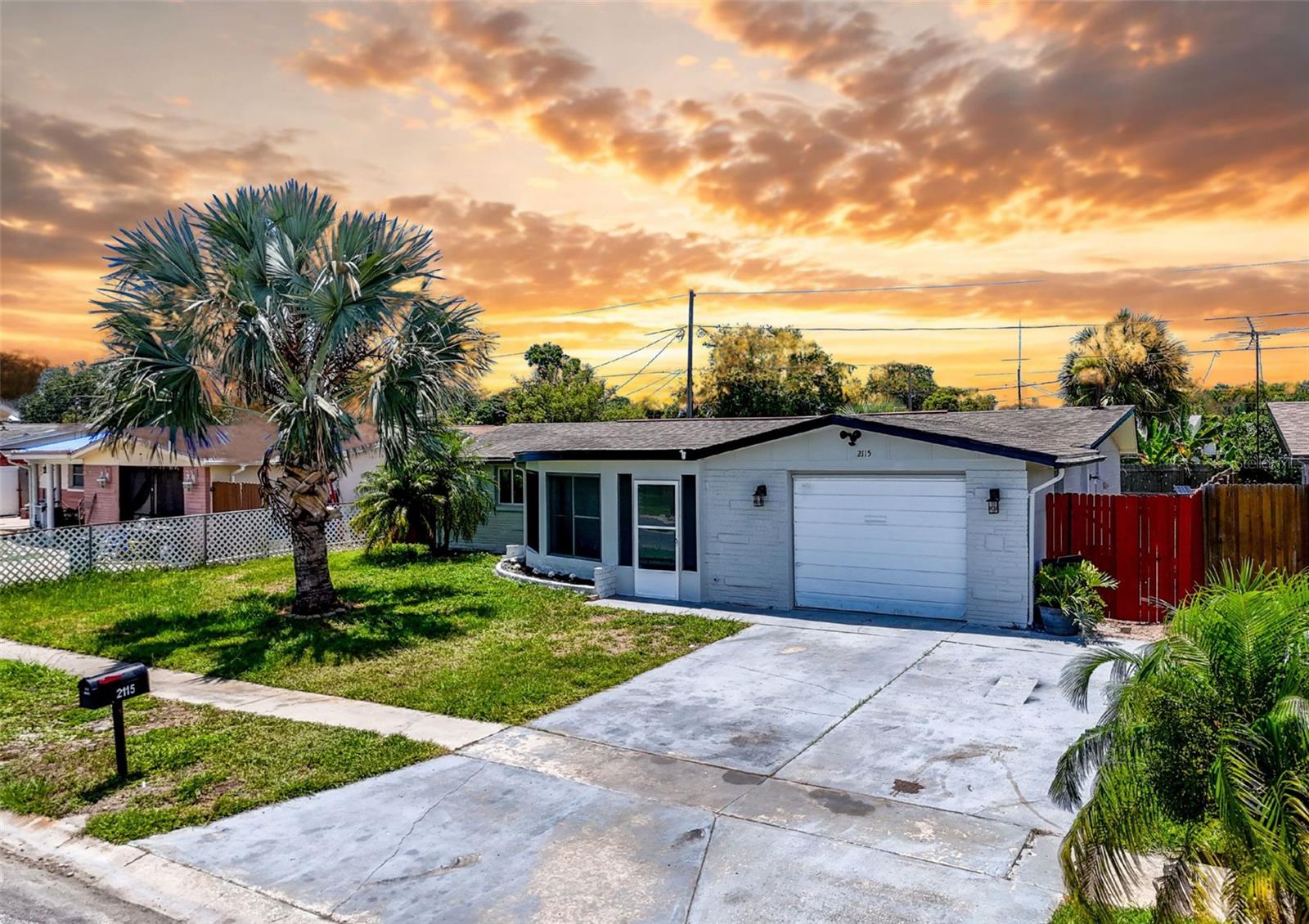 2115 ERIN DR, HOLIDAY, FL, 34690