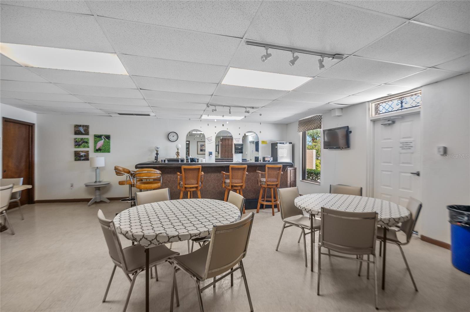 Recreation center's bar and lounge