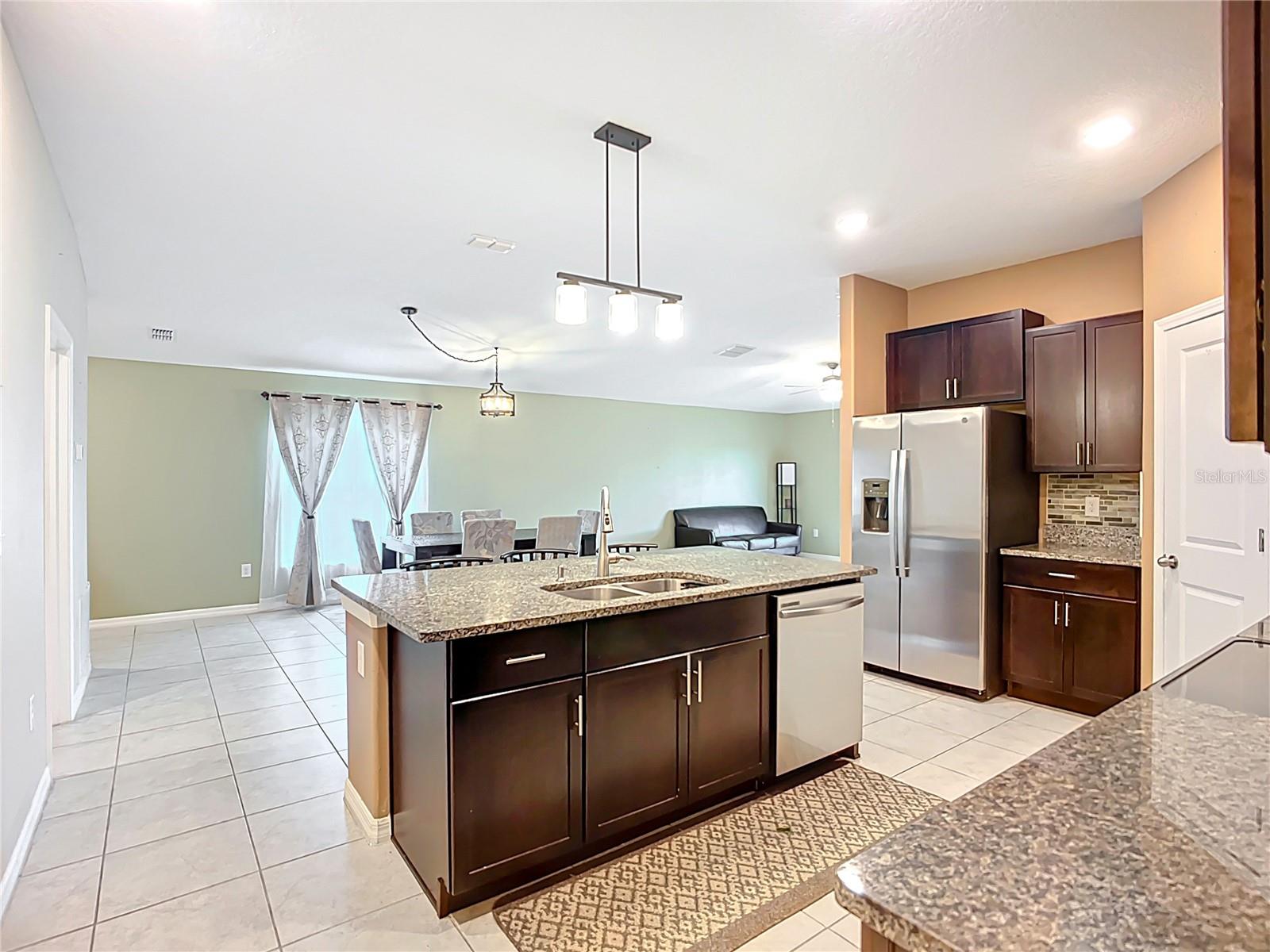 15611 DEMORY POINT PL, SUN CITY CENTER, FL, 33573