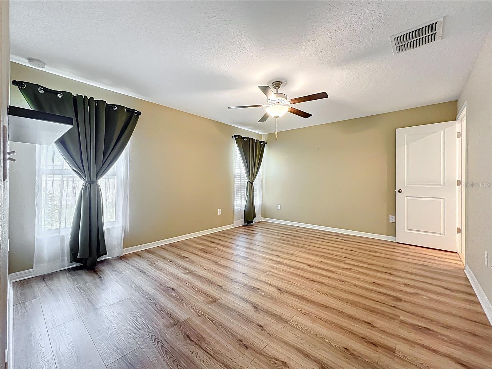 15611 DEMORY POINT PL, SUN CITY CENTER, FL, 33573