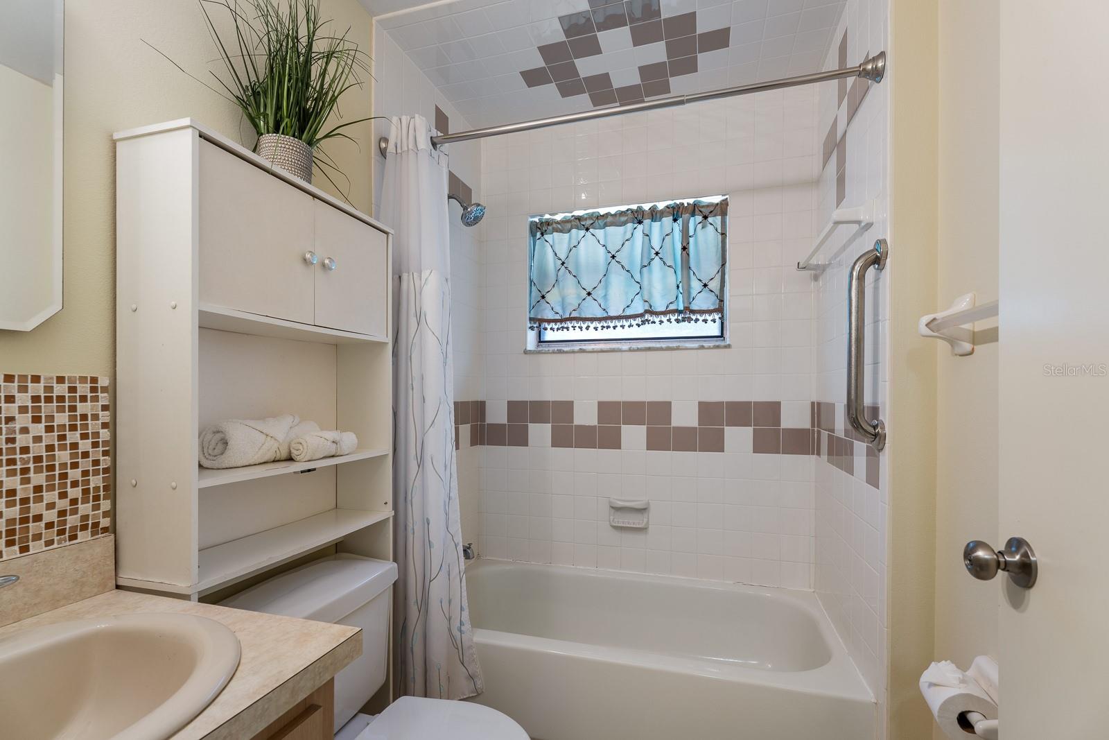 13449 ASHLEY CT, GRAND ISLAND, FL, 32735