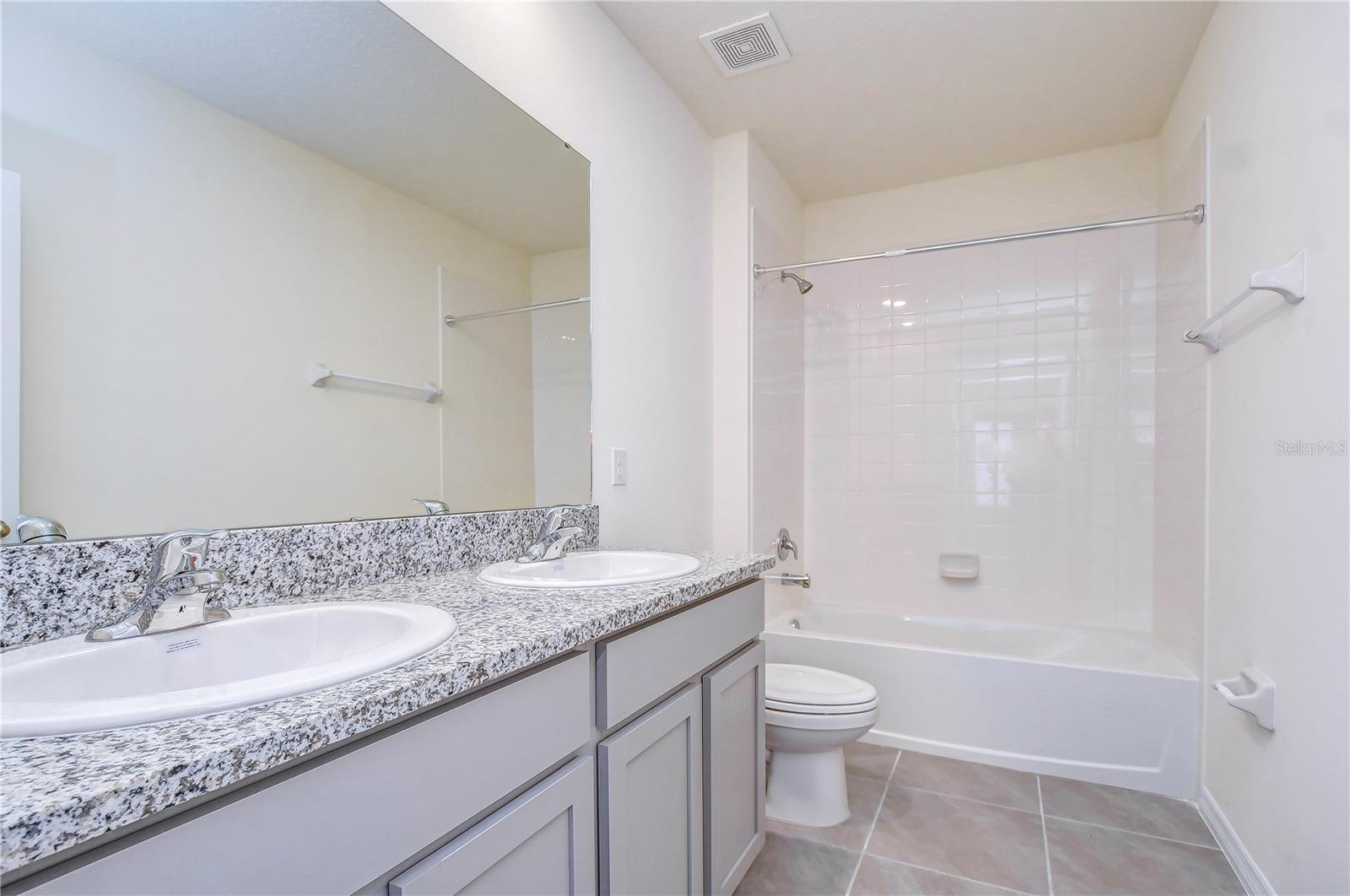 9176 FORGE BREEZE LOOP, WESLEY CHAPEL, FL, 33545