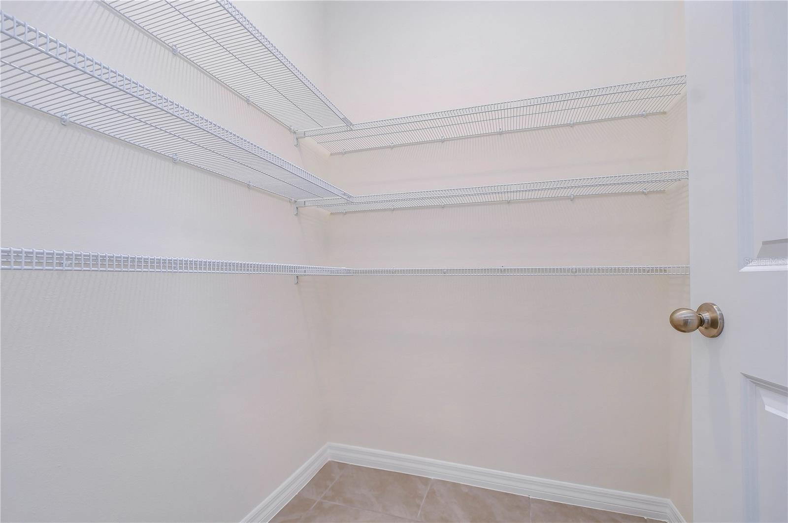 9176 FORGE BREEZE LOOP, WESLEY CHAPEL, FL, 33545