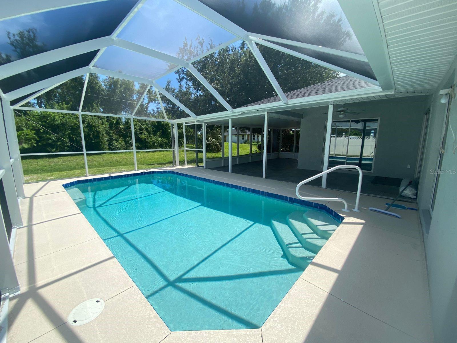 103 MARK TWAIN LN, ROTONDA WEST, FL, 33947