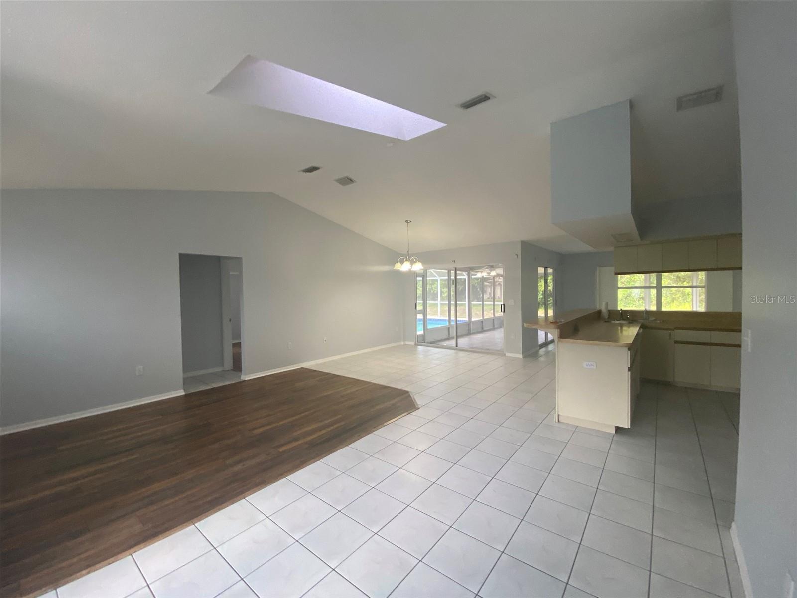 103 MARK TWAIN LN, ROTONDA WEST, FL, 33947