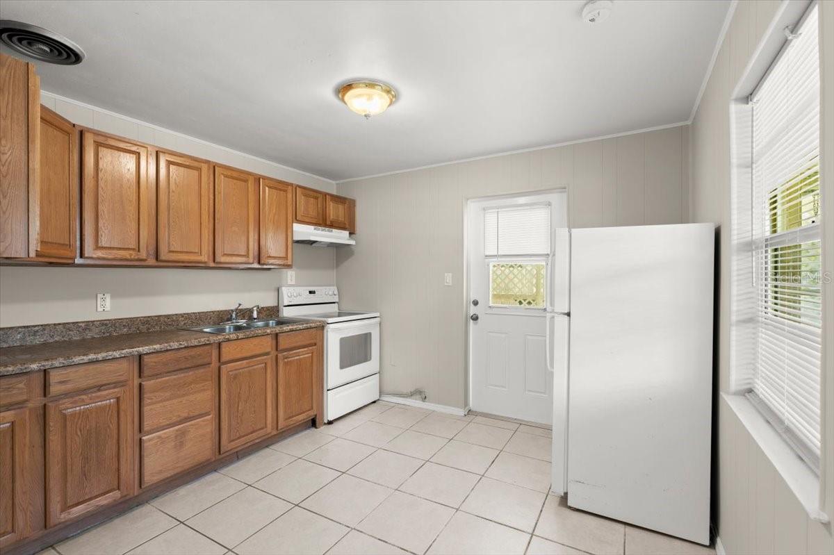 2633 YALE RD, SOUTH DAYTONA, FL, 32119