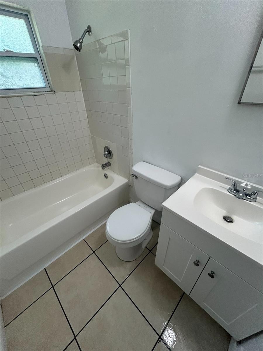 1918 SELLEEN DR, EUSTIS, FL, 32726