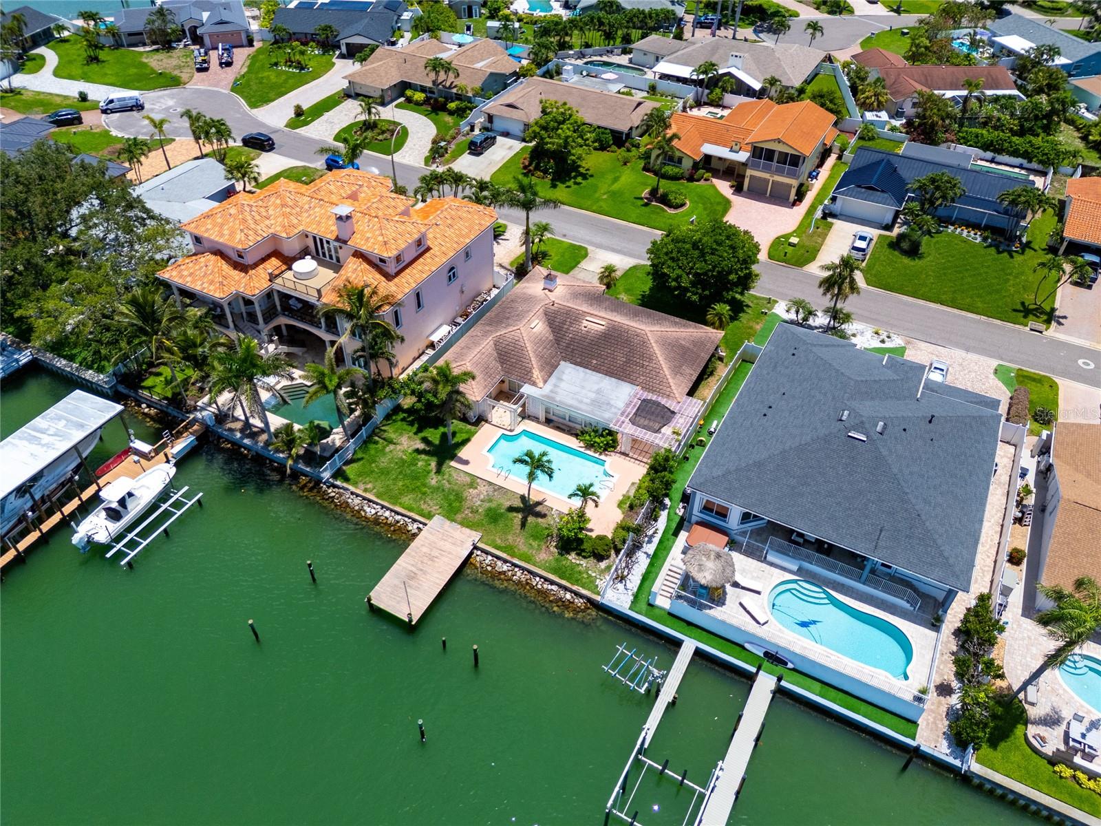 1135 81ST ST S, ST PETERSBURG, FL, 33707