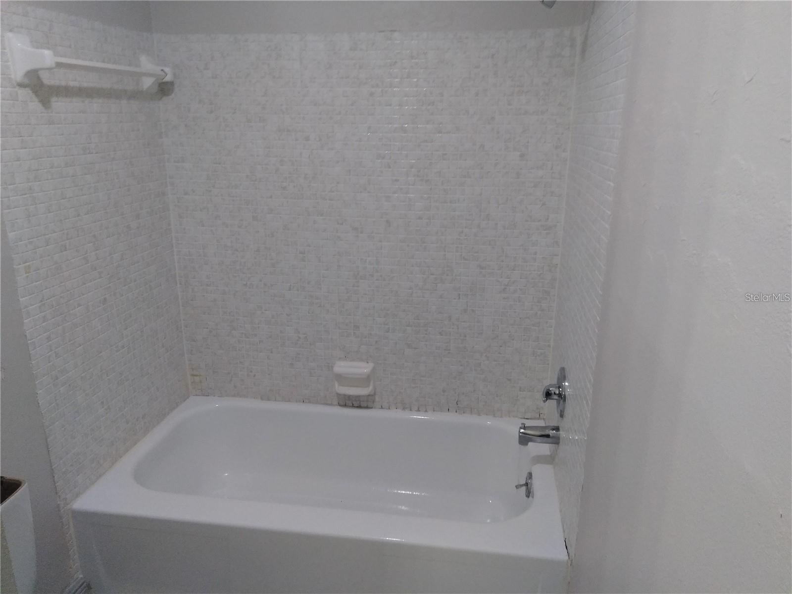 ROYAL ARMS CONDO, ALTAMONTE SPRINGS, FL, 32701