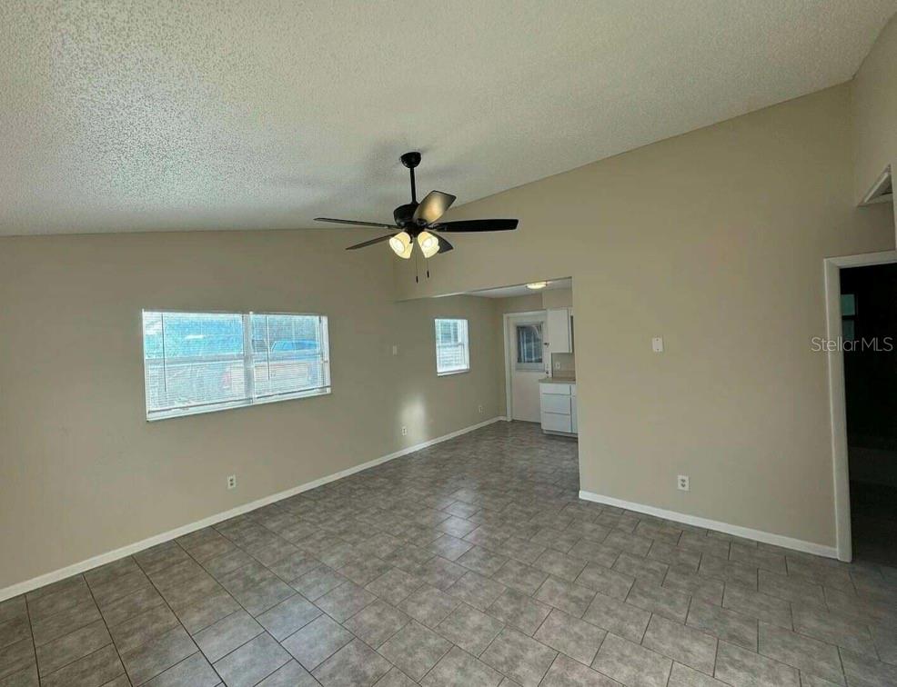 102,106,110,202,204 N JASPER ST #102,106,110,202,204, BUSHNELL, FL, 33513