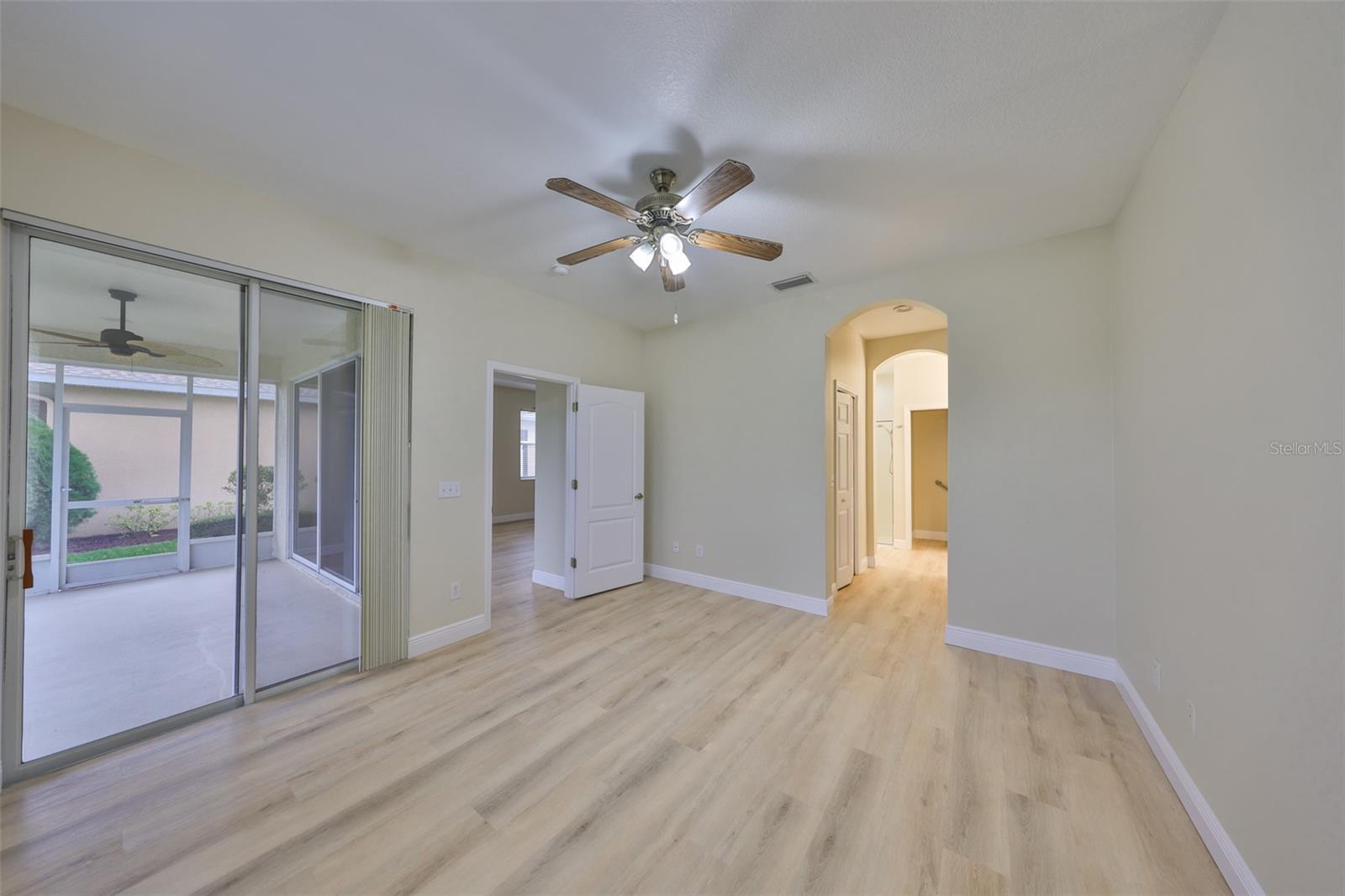 1911 STERLING GLEN CT, SUN CITY CENTER, FL, 33573