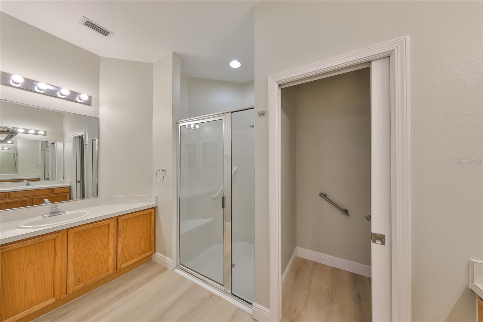 1911 STERLING GLEN CT, SUN CITY CENTER, FL, 33573