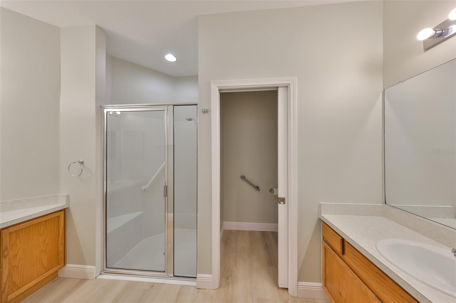 1911 STERLING GLEN CT, SUN CITY CENTER, FL, 33573