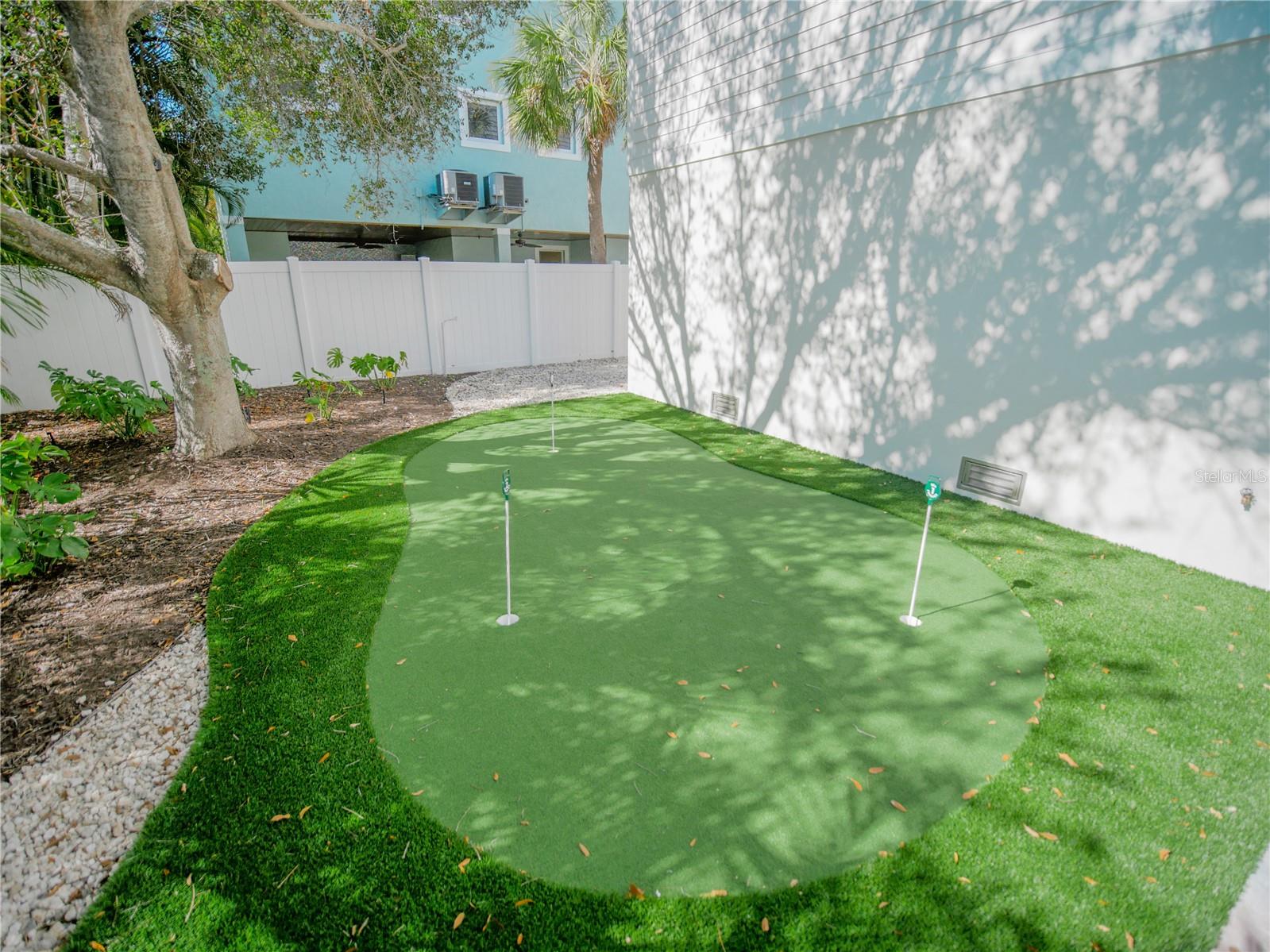 A4655871 Property Photo