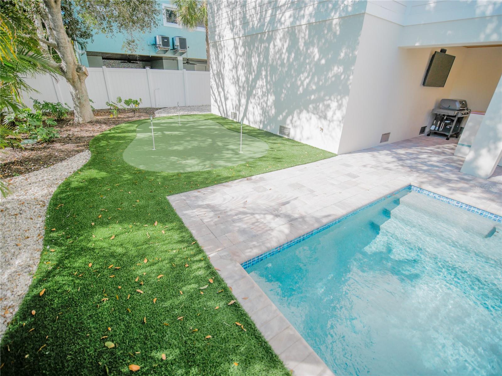 A4655871 Property Photo