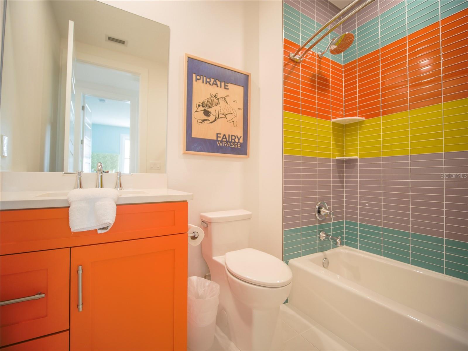 A4655871 Property Photo