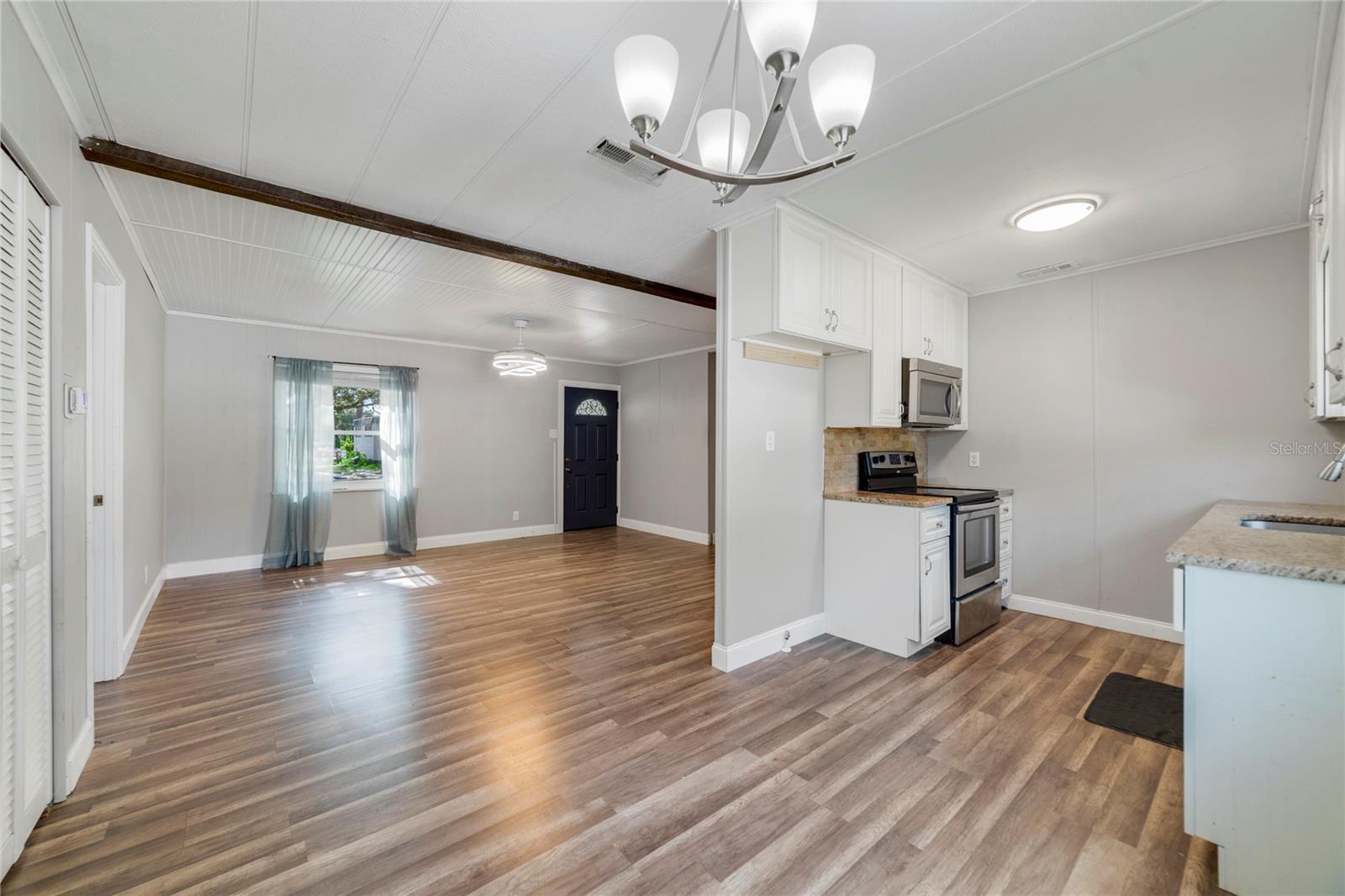 220 COLONY DR, CASSELBERRY, FL, 32707