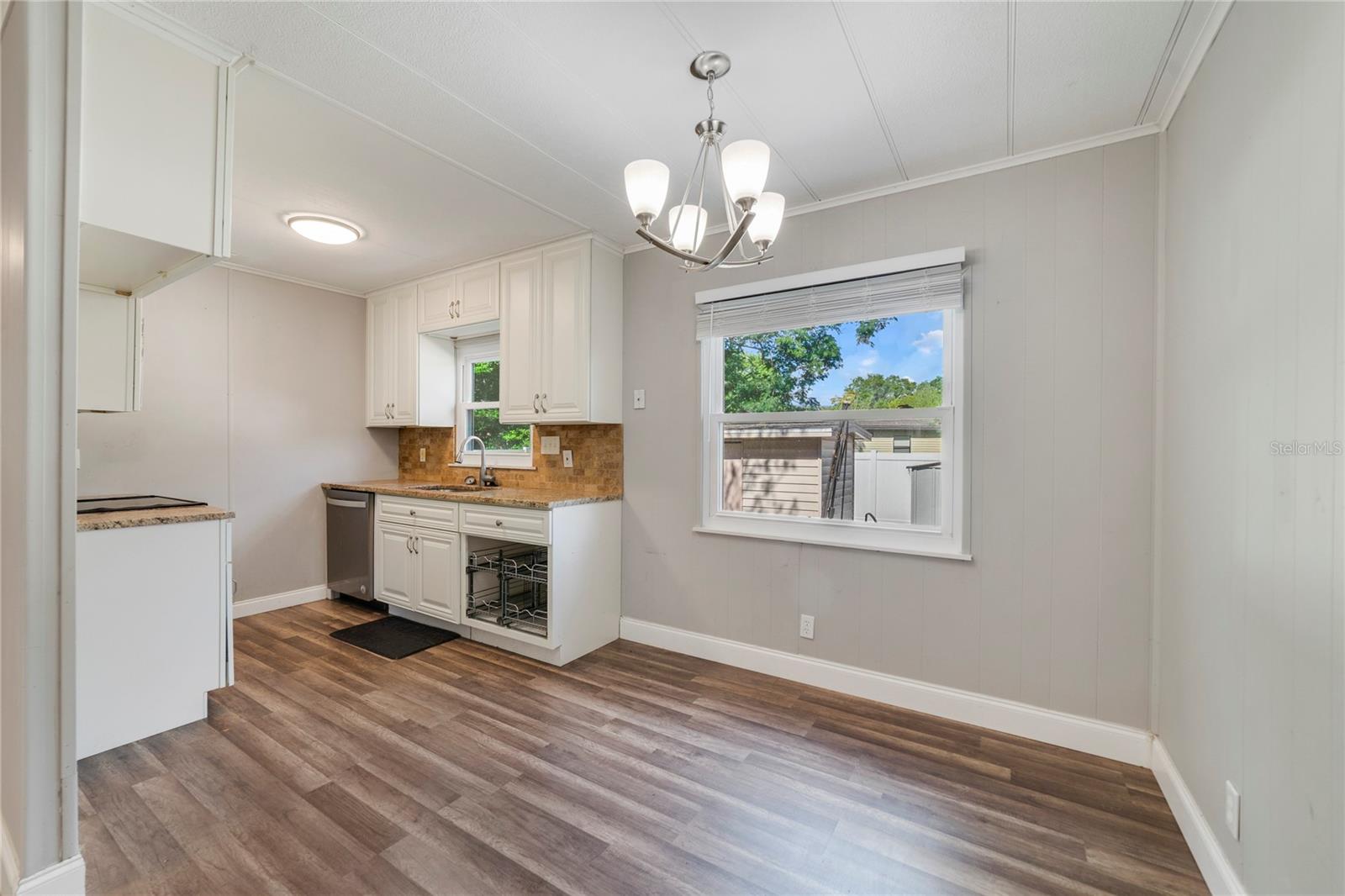 220 COLONY DR, CASSELBERRY, FL, 32707