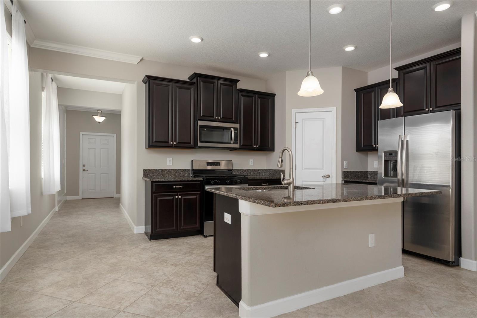 4146 BEXLEY VILLAGE DR, LAND O LAKES, FL, 34638