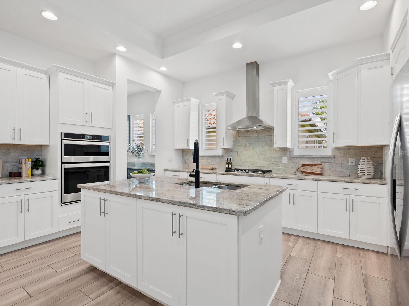 10120 CARNOUSTIE PL, BRADENTON, FL, 34211