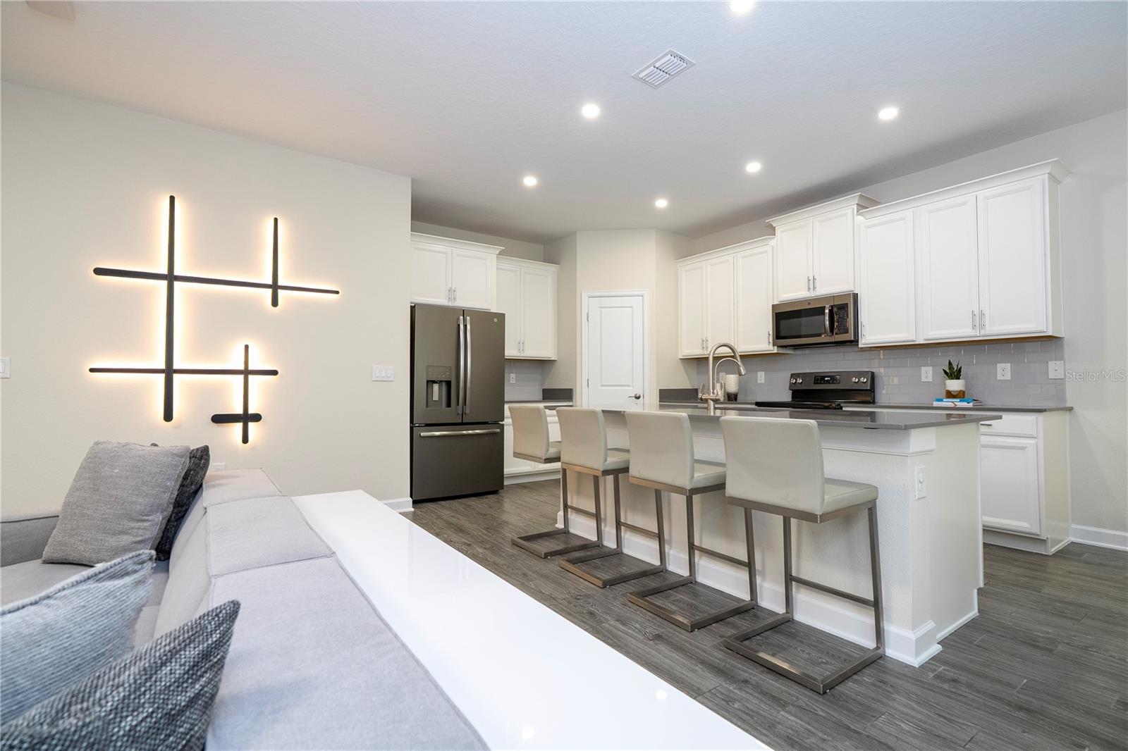 1097 TRAPPERS TRAIL LOOP, DAVENPORT, FL, 33896