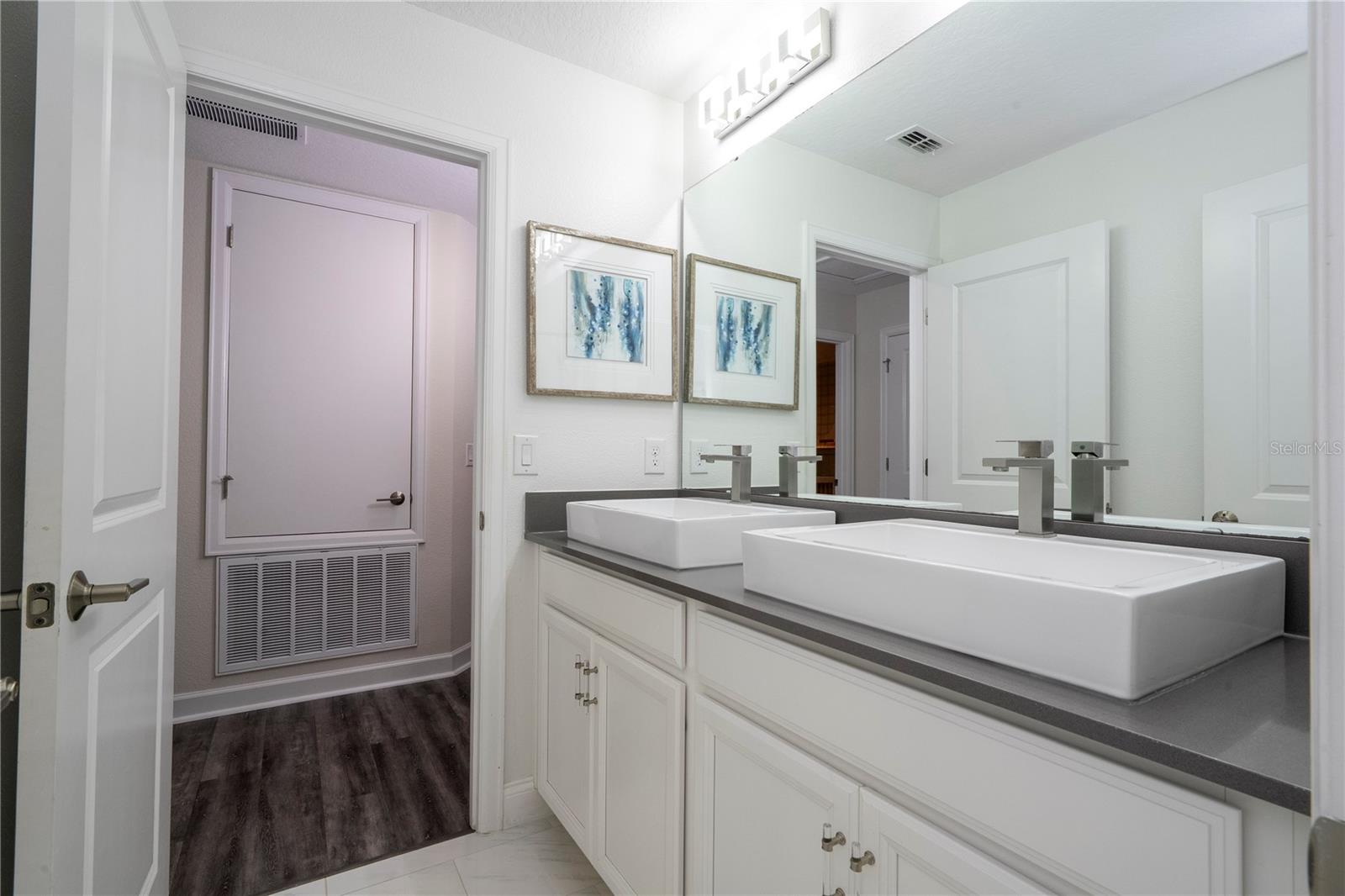 1097 TRAPPERS TRAIL LOOP, DAVENPORT, FL, 33896