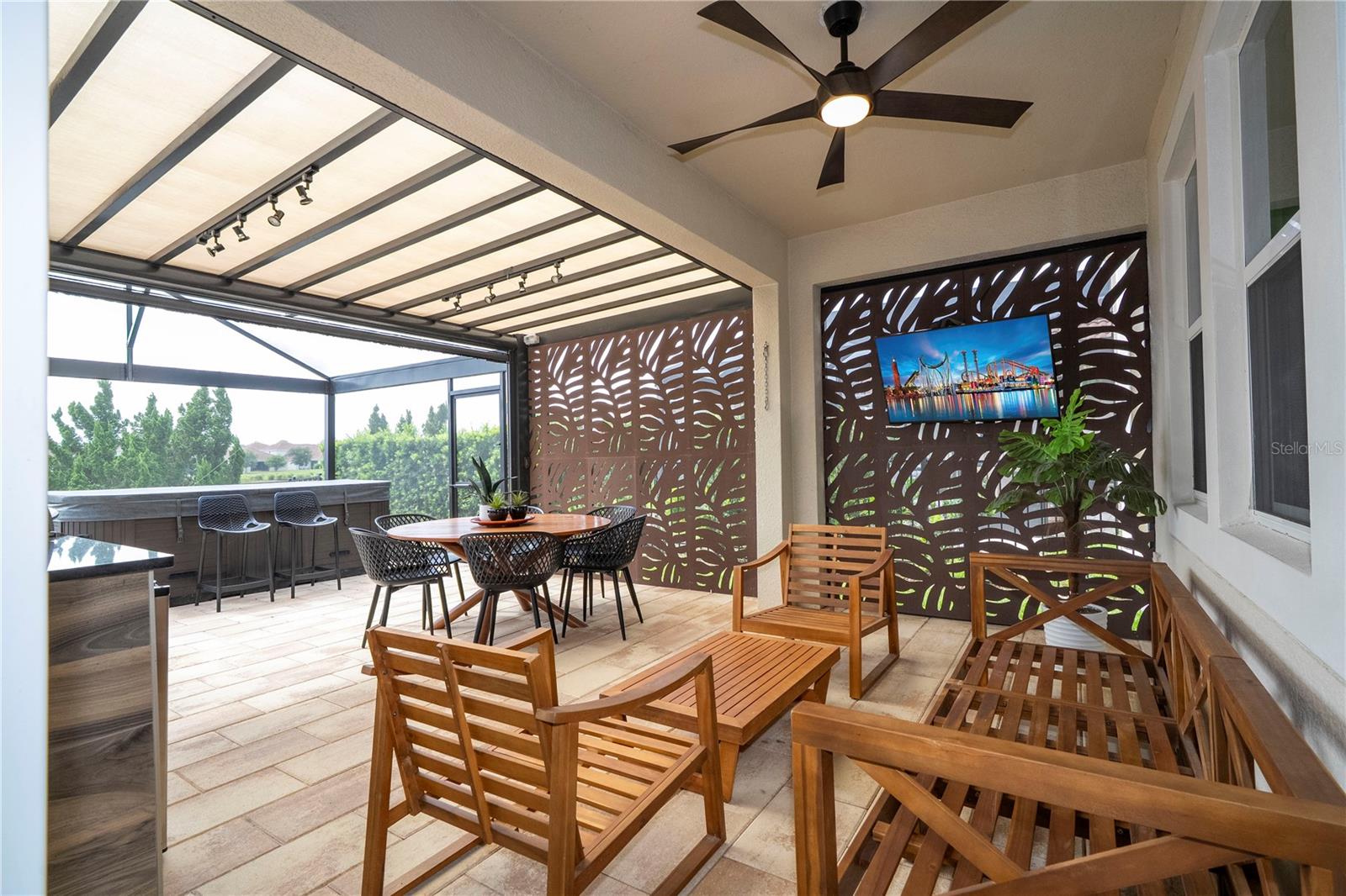 1097 TRAPPERS TRAIL LOOP, DAVENPORT, FL, 33896