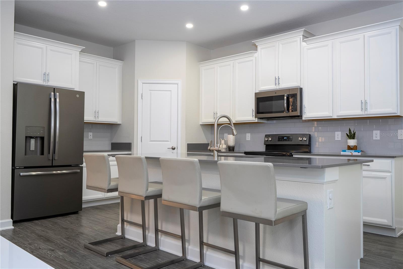 1097 TRAPPERS TRAIL LOOP, DAVENPORT, FL, 33896