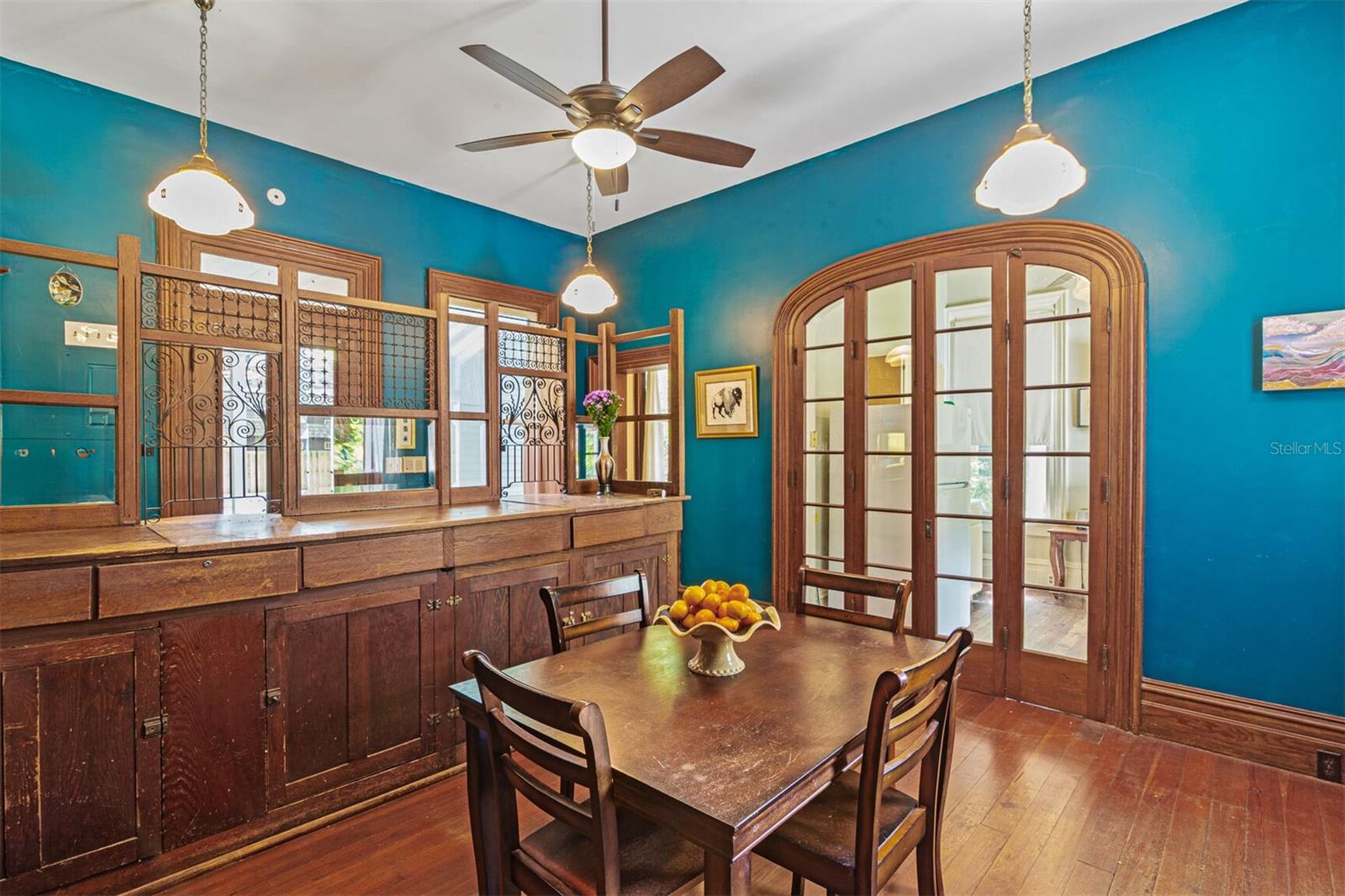 708 E UNIVERSITY AVE, GAINESVILLE, FL, 32601