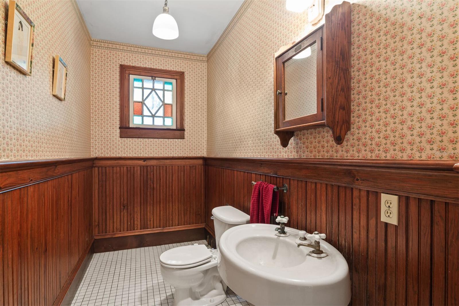 708 E UNIVERSITY AVE, GAINESVILLE, FL, 32601