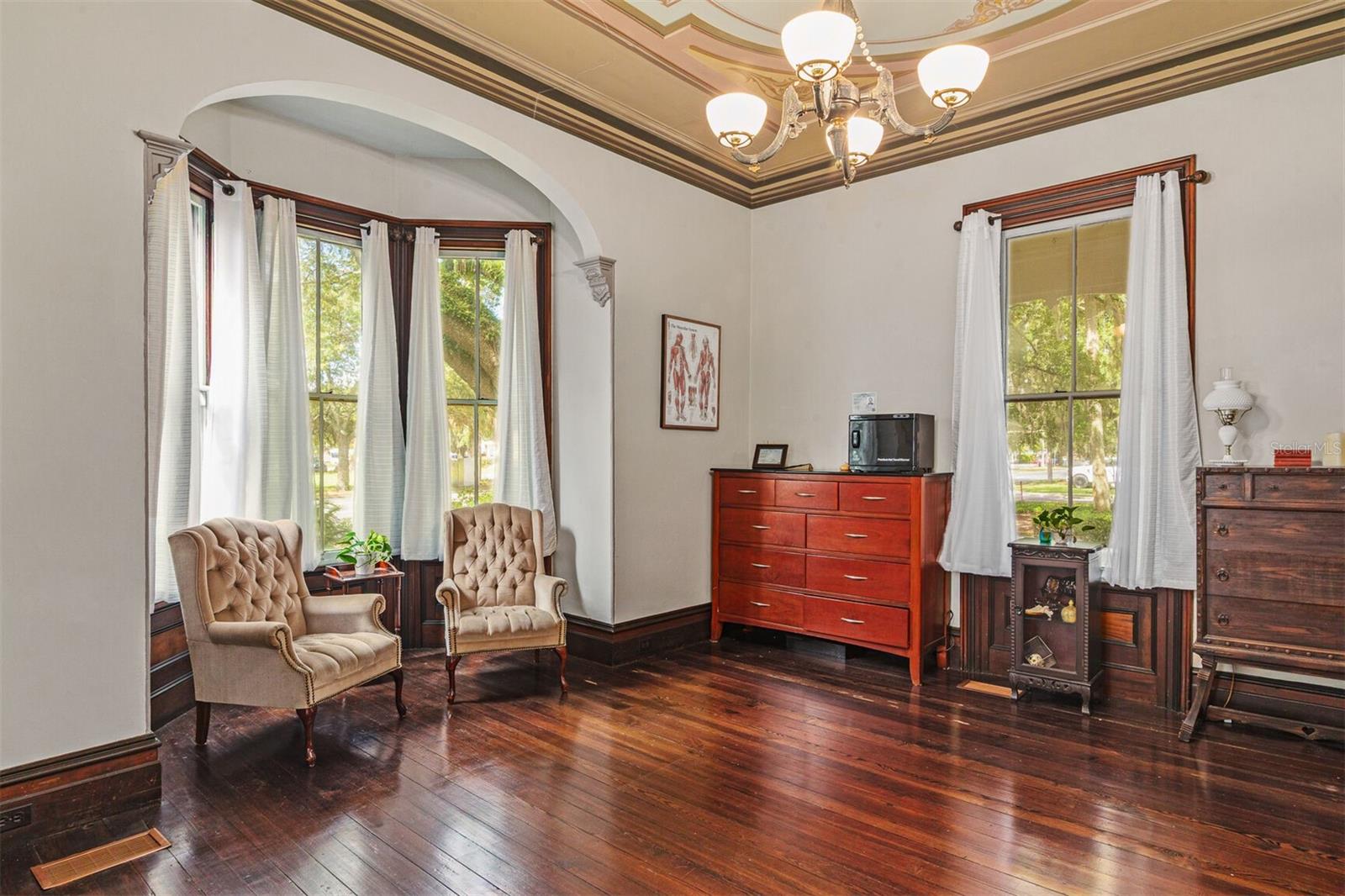 708 E UNIVERSITY AVE, GAINESVILLE, FL, 32601