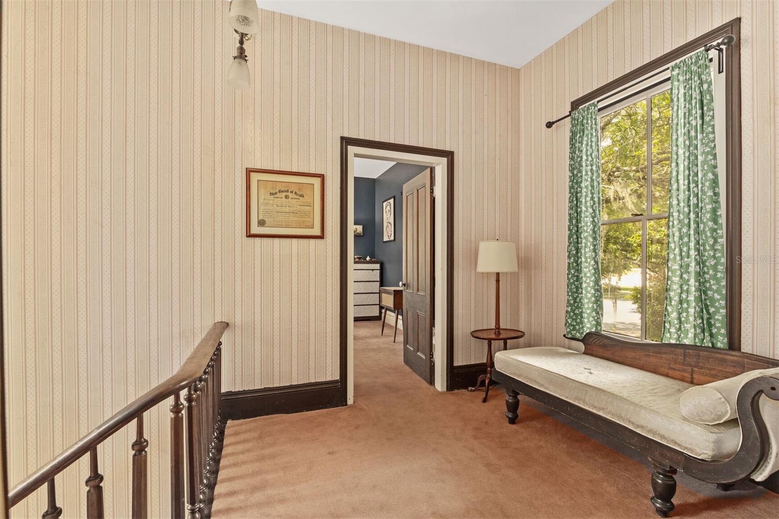 708 E UNIVERSITY AVE, GAINESVILLE, FL, 32601