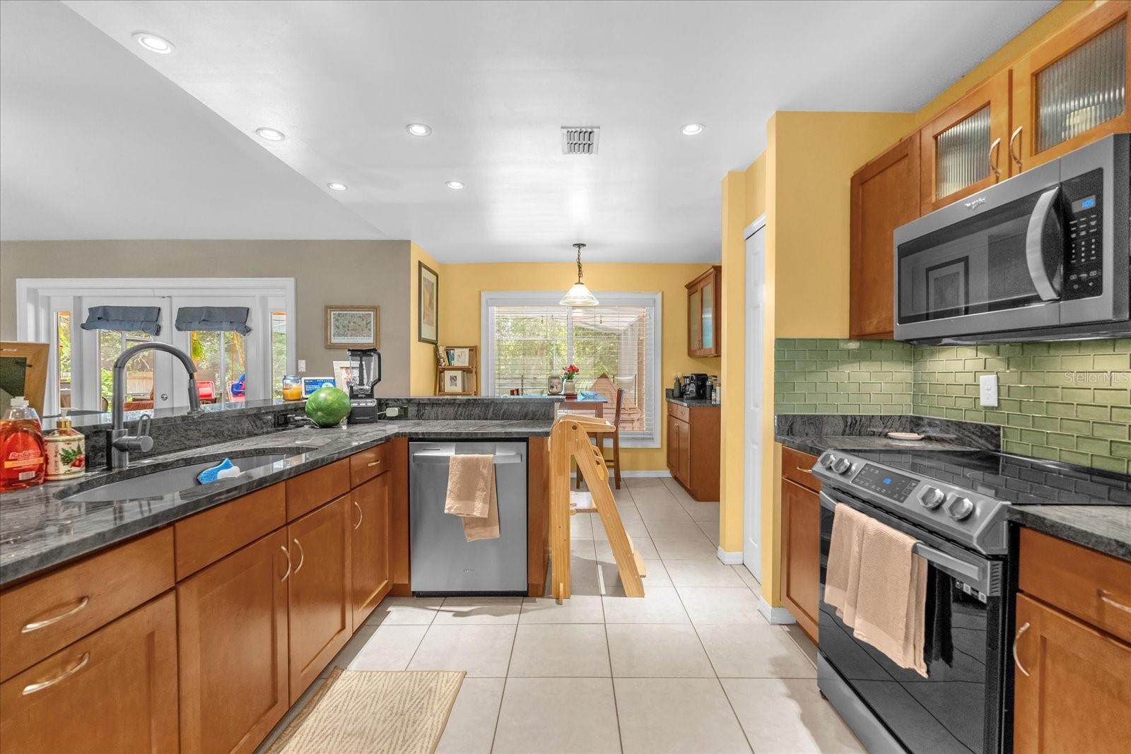 9275 LAKE SHARP CT, ORLANDO, FL, 32817