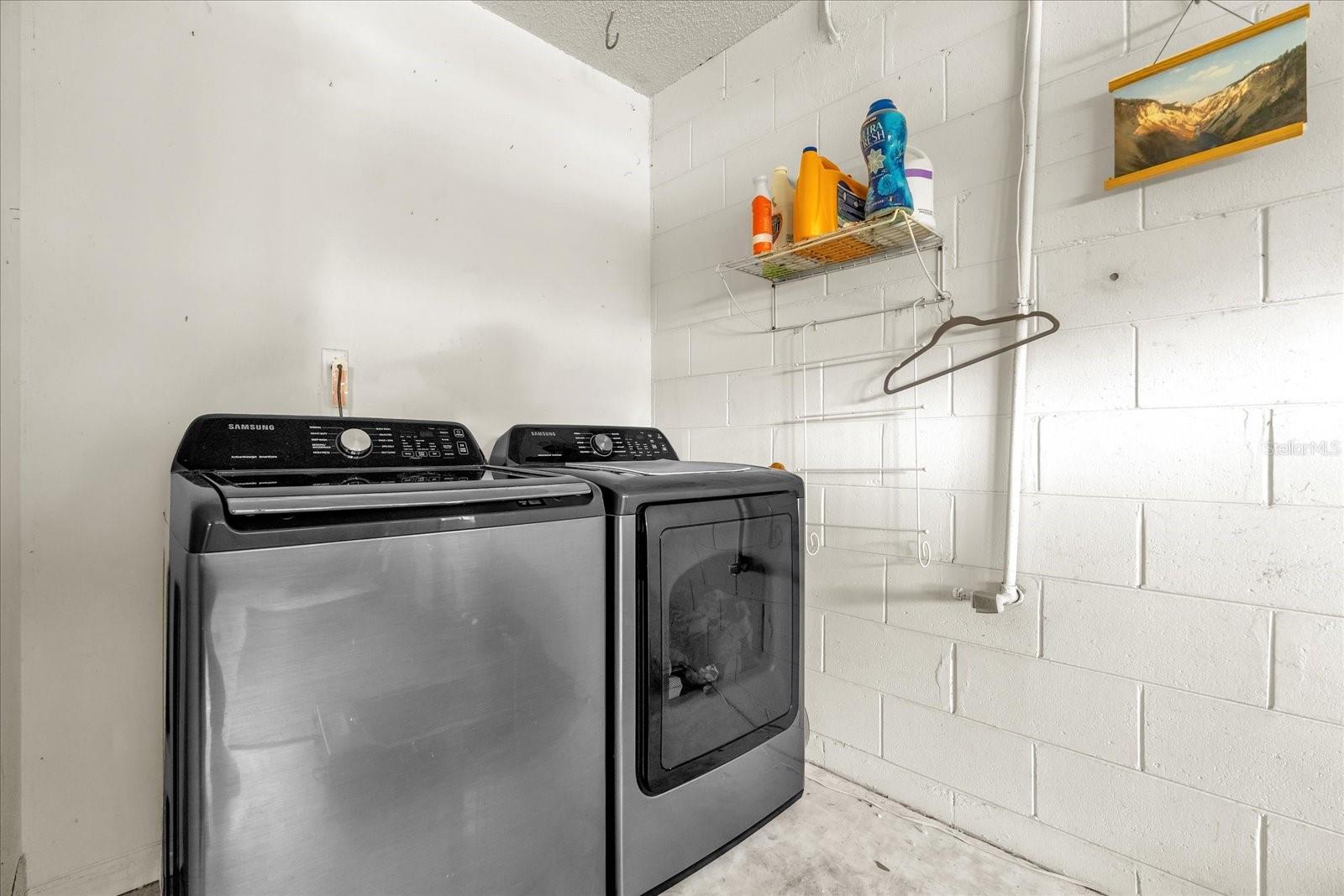 9275 LAKE SHARP CT, ORLANDO, FL, 32817