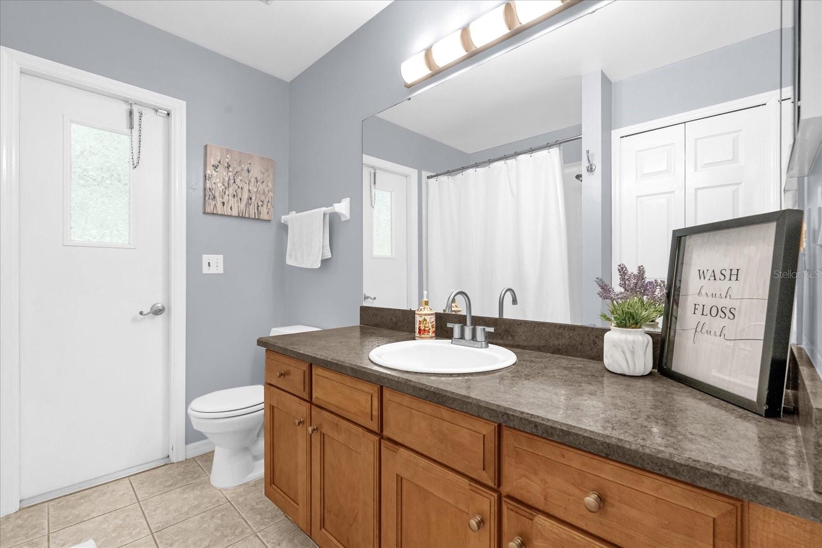 9275 LAKE SHARP CT, ORLANDO, FL, 32817