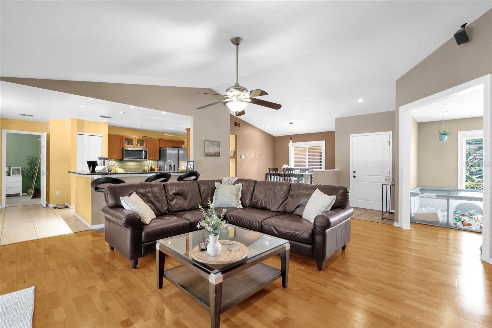 9275 LAKE SHARP CT, ORLANDO, FL, 32817