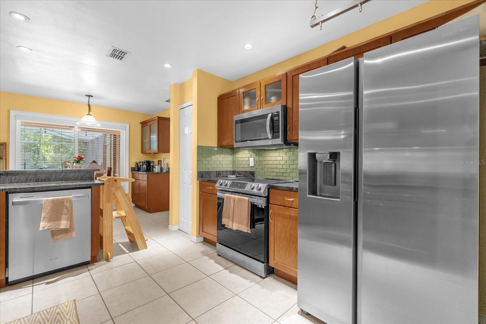 9275 LAKE SHARP CT, ORLANDO, FL, 32817