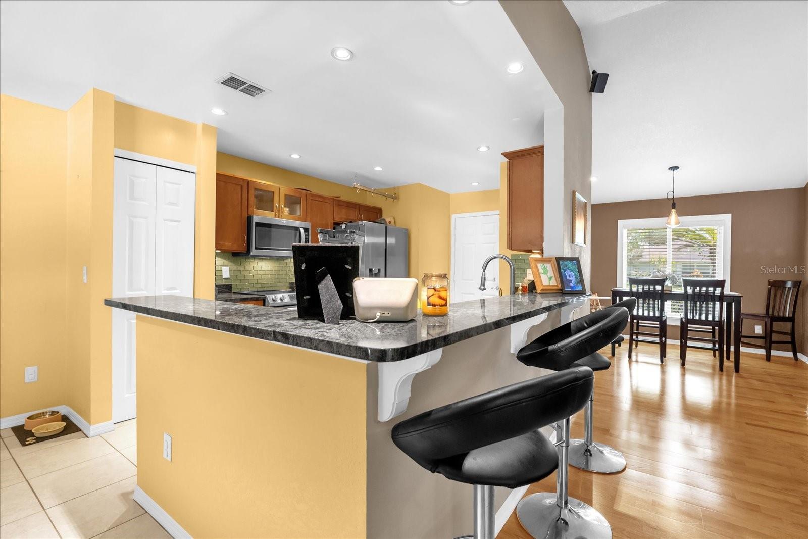 9275 LAKE SHARP CT, ORLANDO, FL, 32817