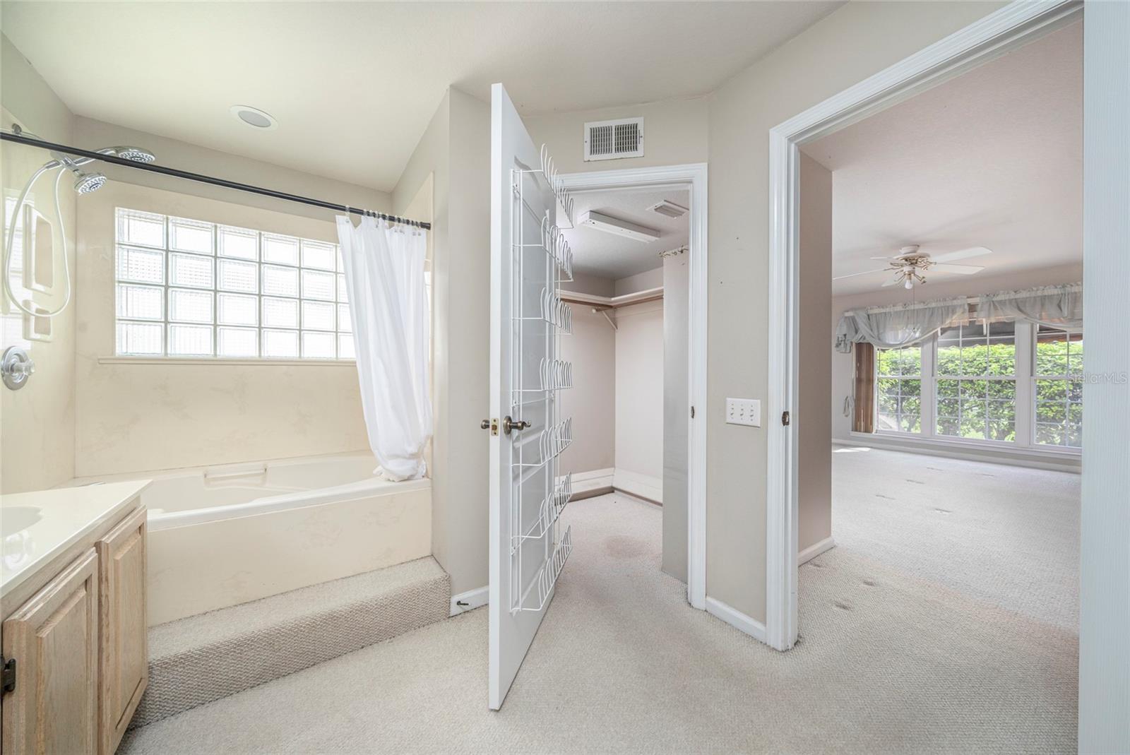 3585 VENTURA CLUB CIR, ORLANDO, FL, 32822