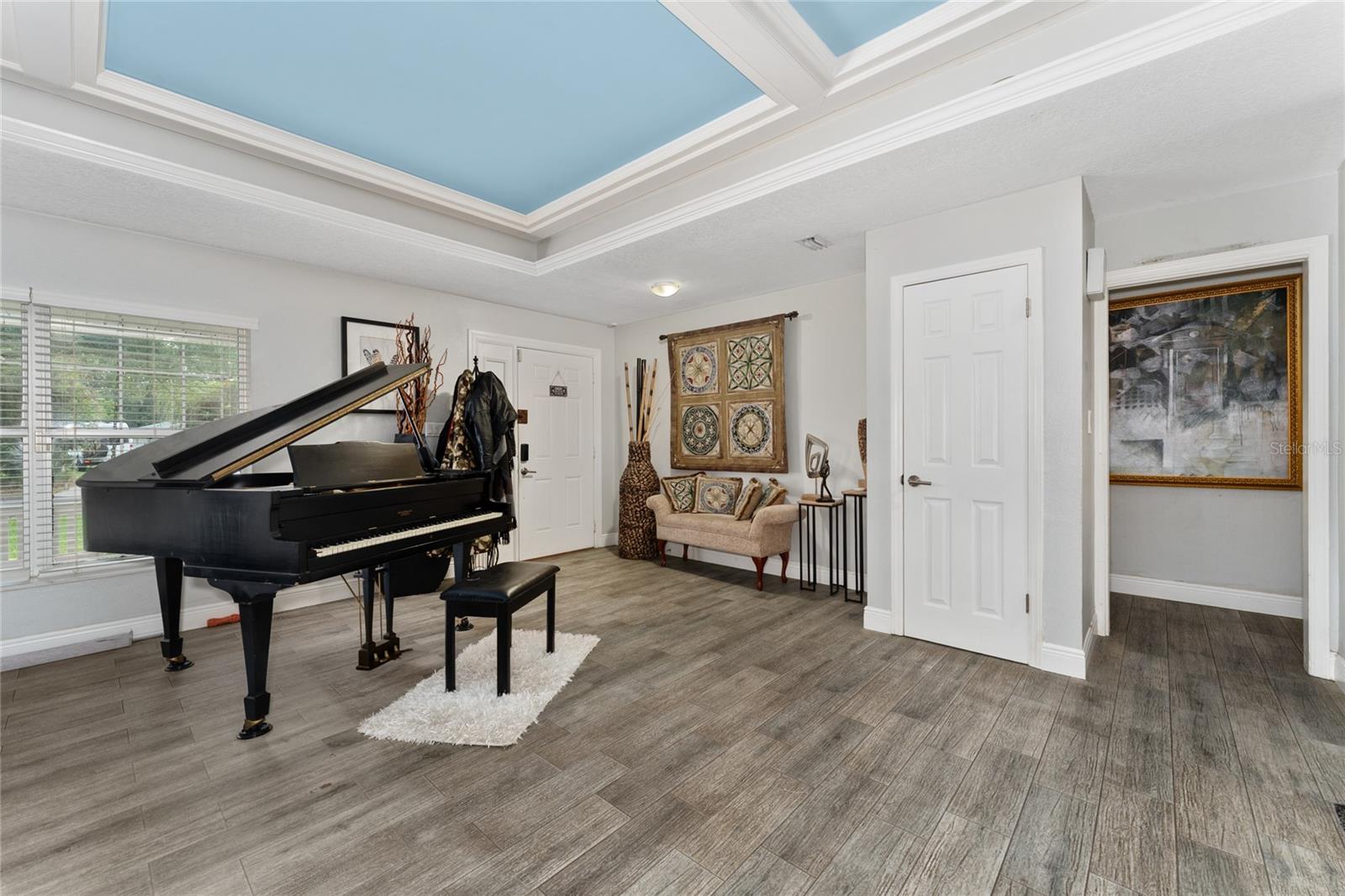 1111 PINAR DR, ORLANDO, FL, 32825